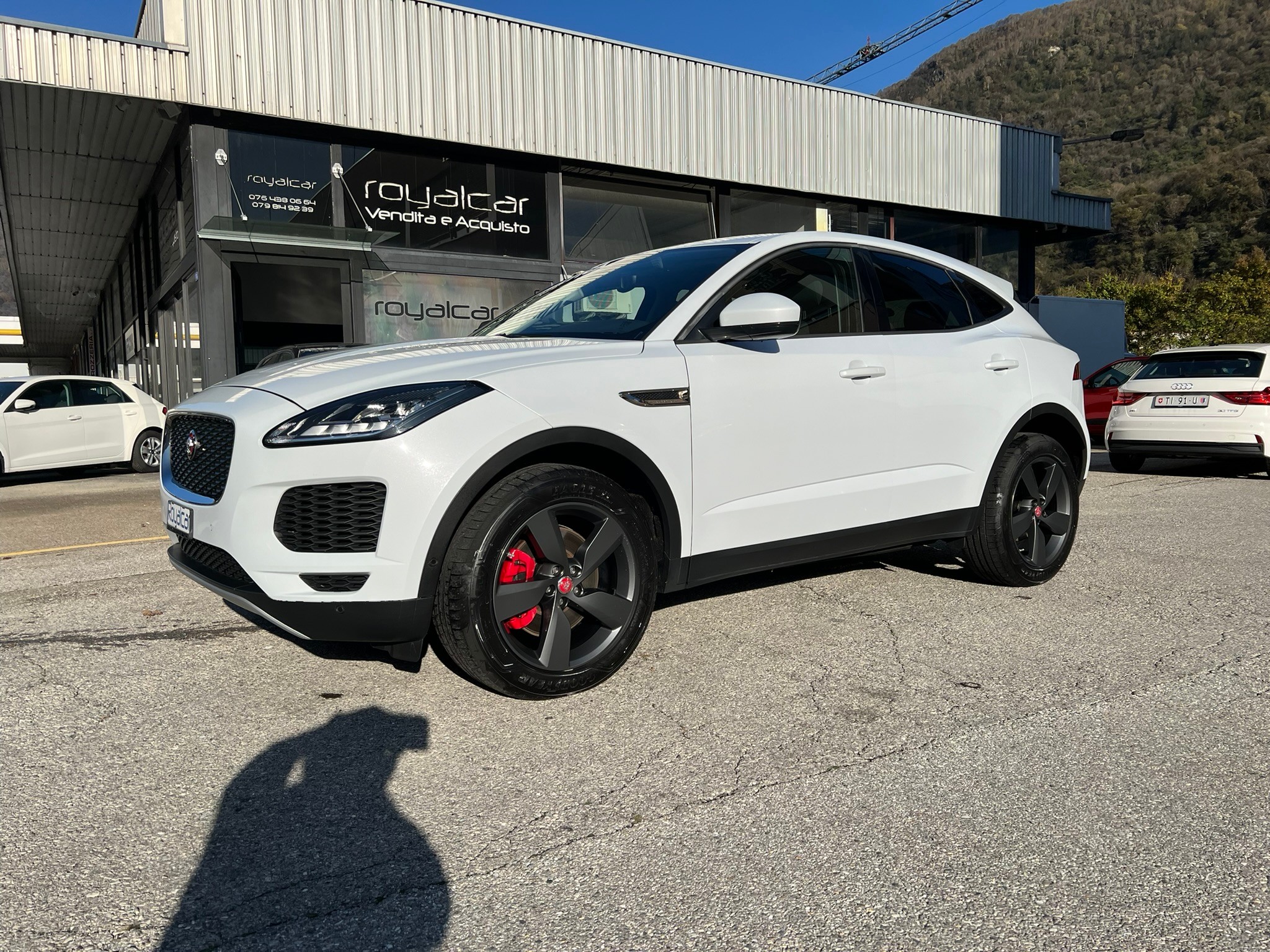 JAGUAR E-Pace 2.0 P250 AWD Automatik