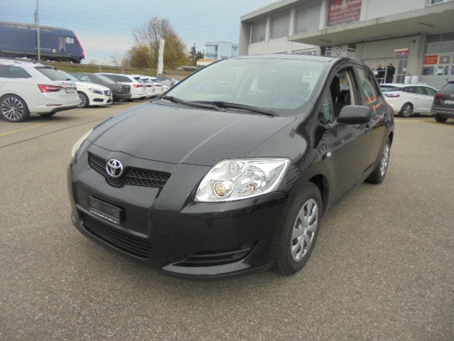 TOYOTA Auris 1.33 Linea Luna