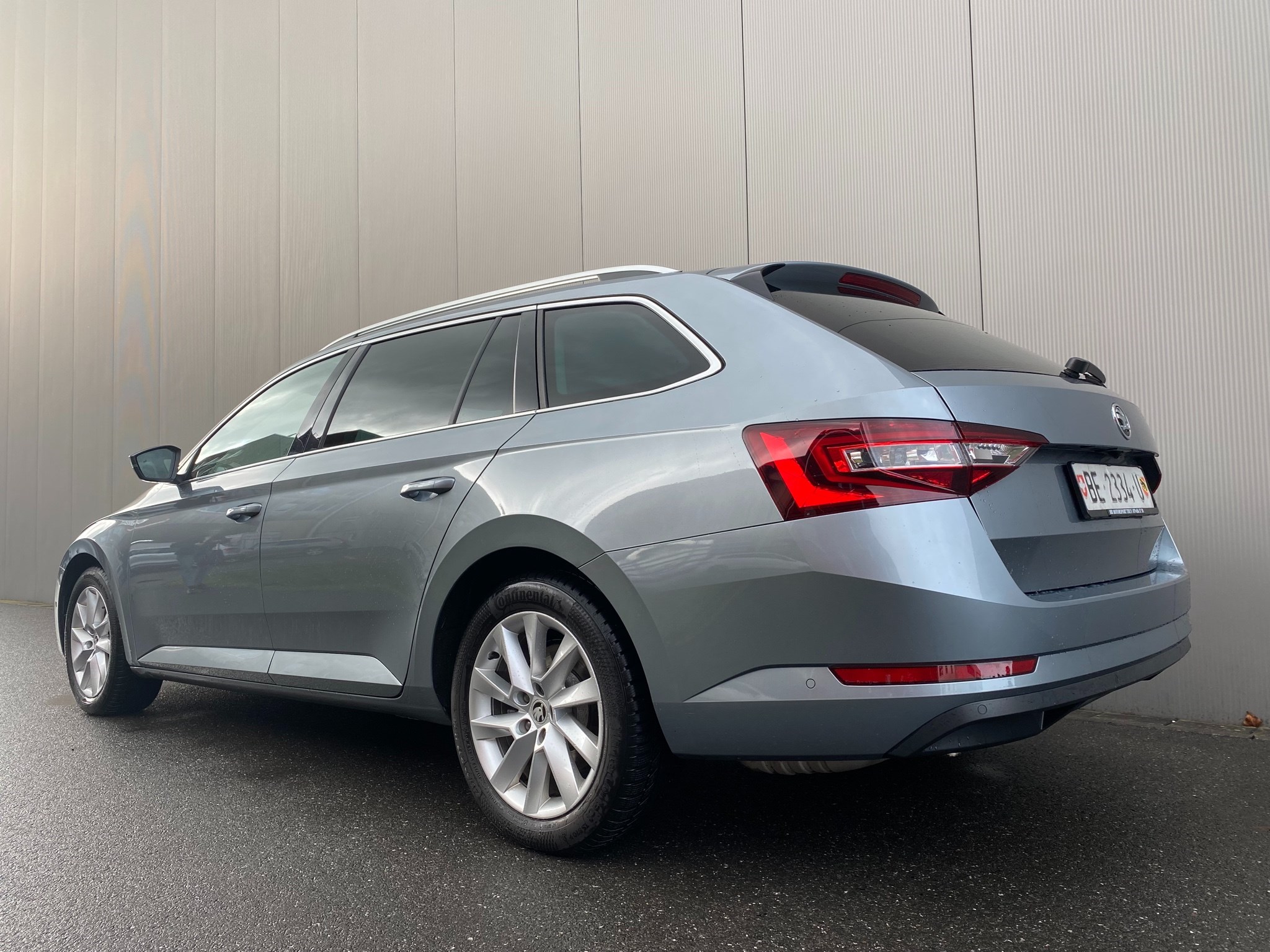 SKODA Superb Combi 2.0 TDi Ambition 4x4 DSG