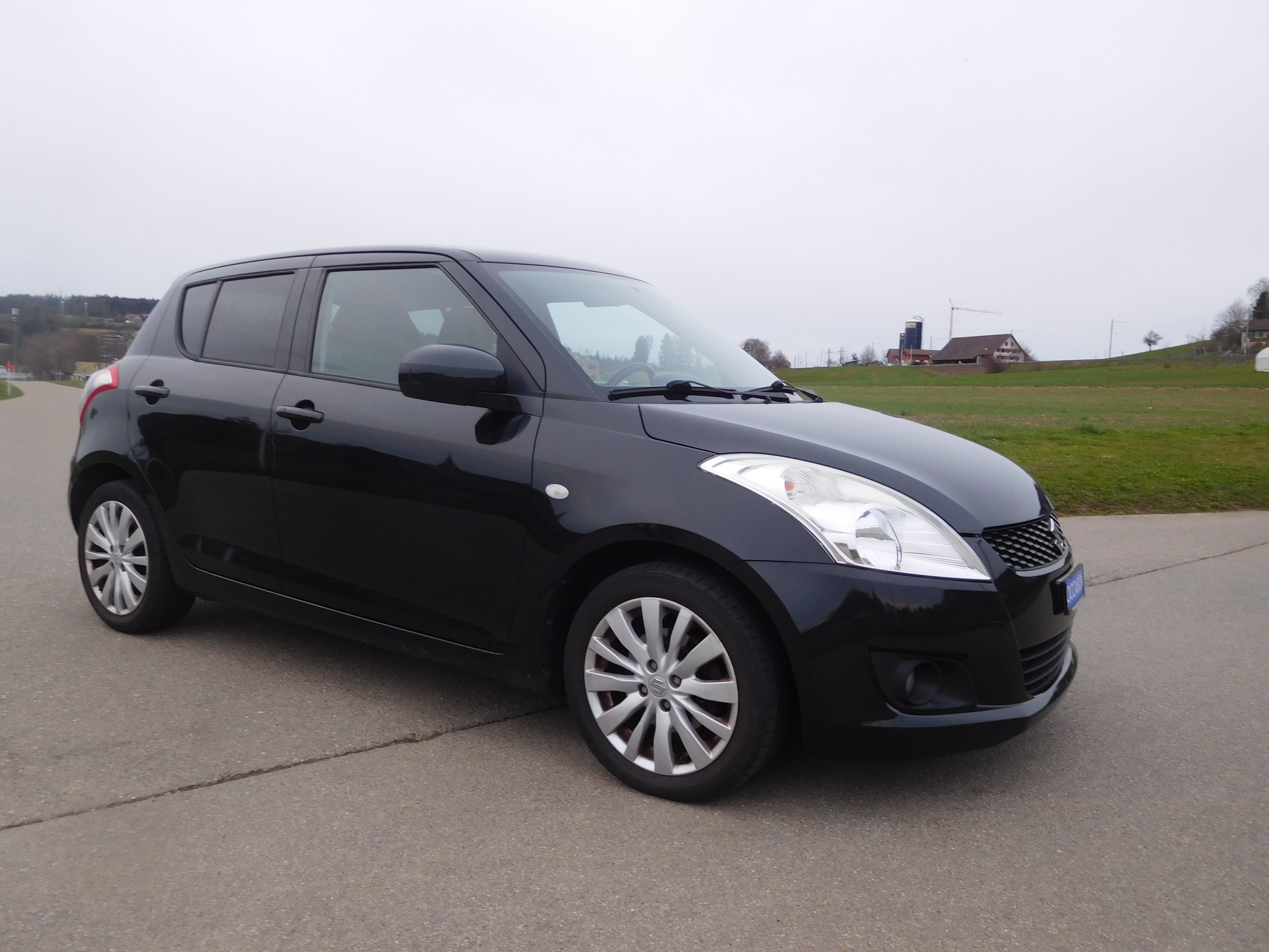 SUZUKI Swift 1.2i 16V GL Top