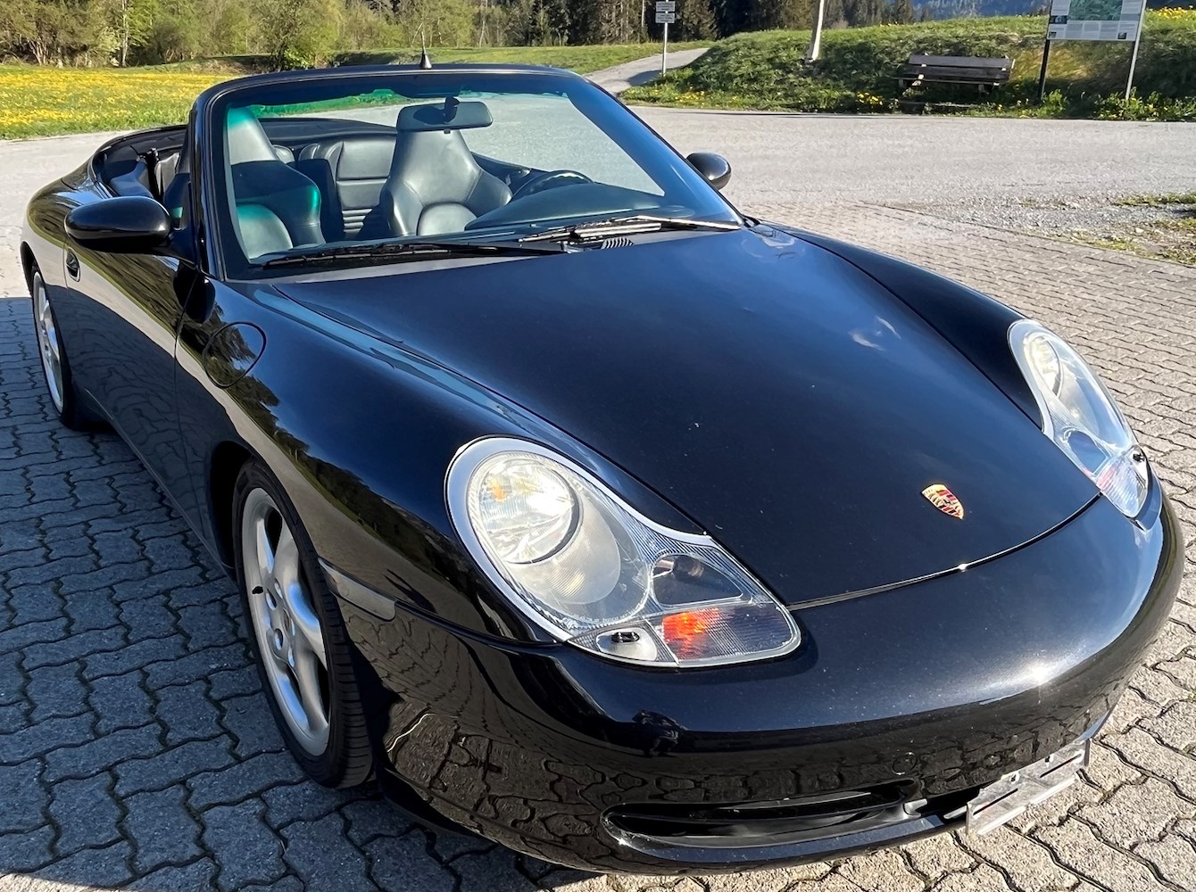 PORSCHE 911 Carrera 4 Cabrio