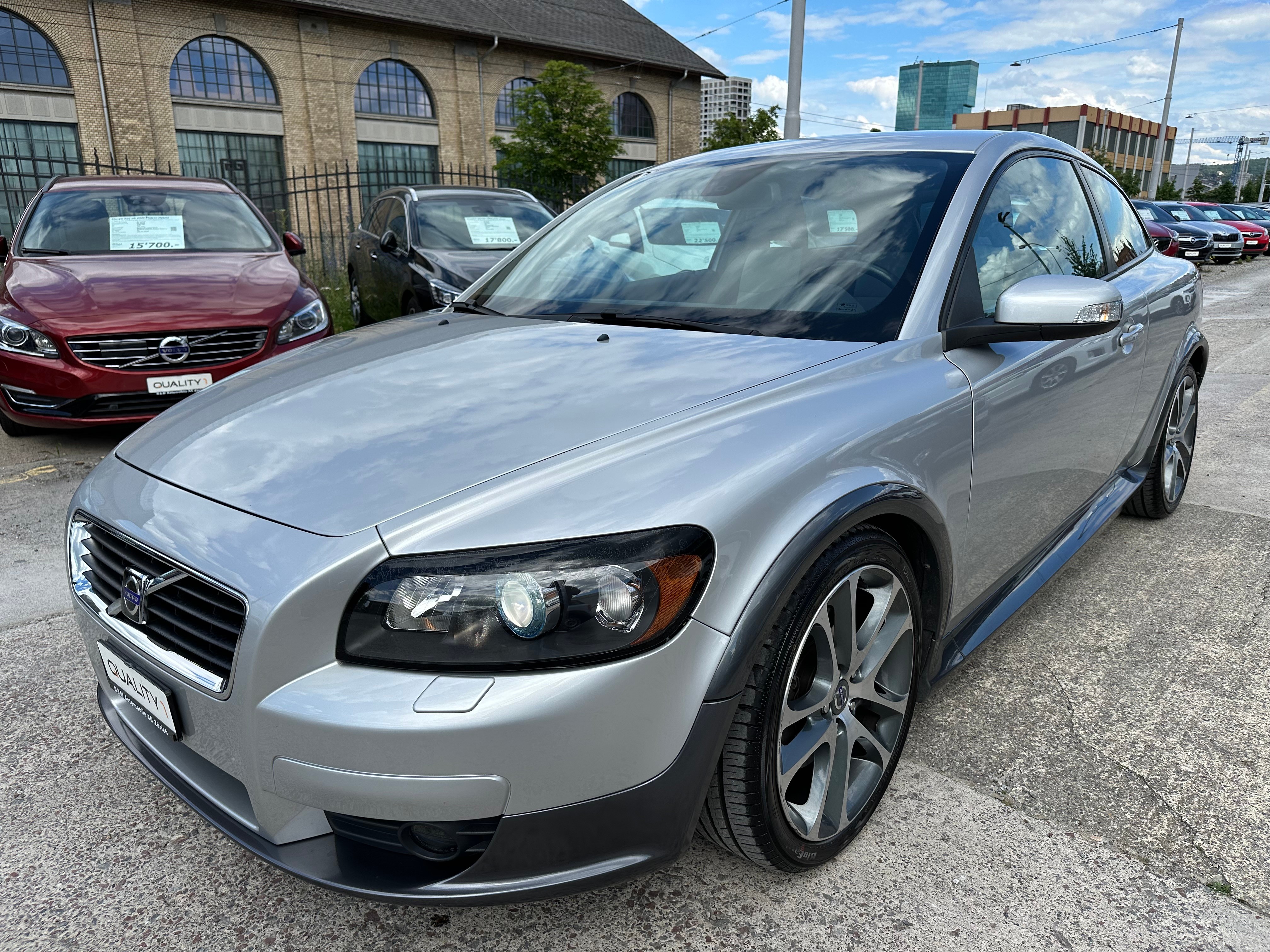 VOLVO C30 T5 Momentum