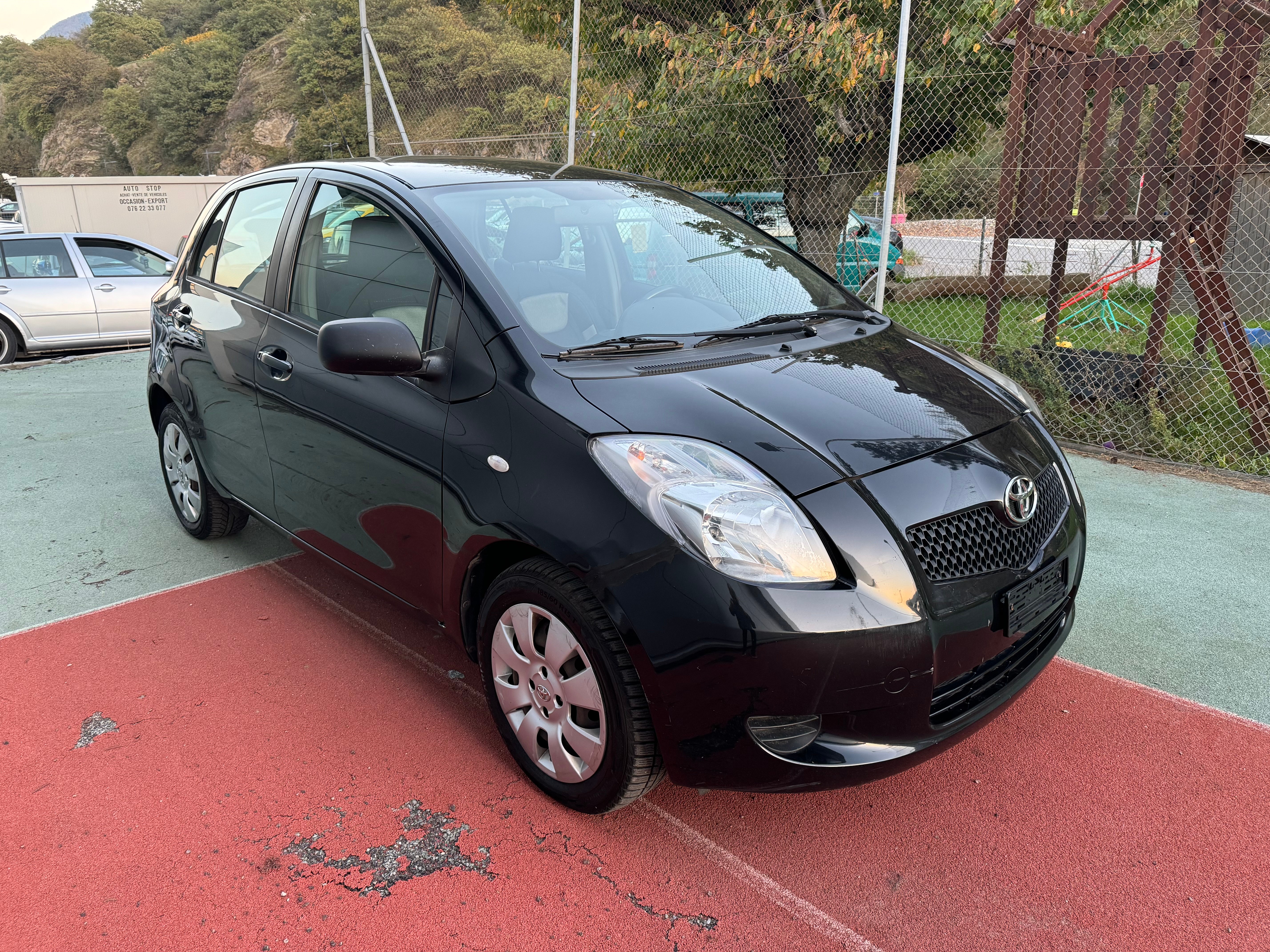 TOYOTA Yaris 1.3 Linea Luna