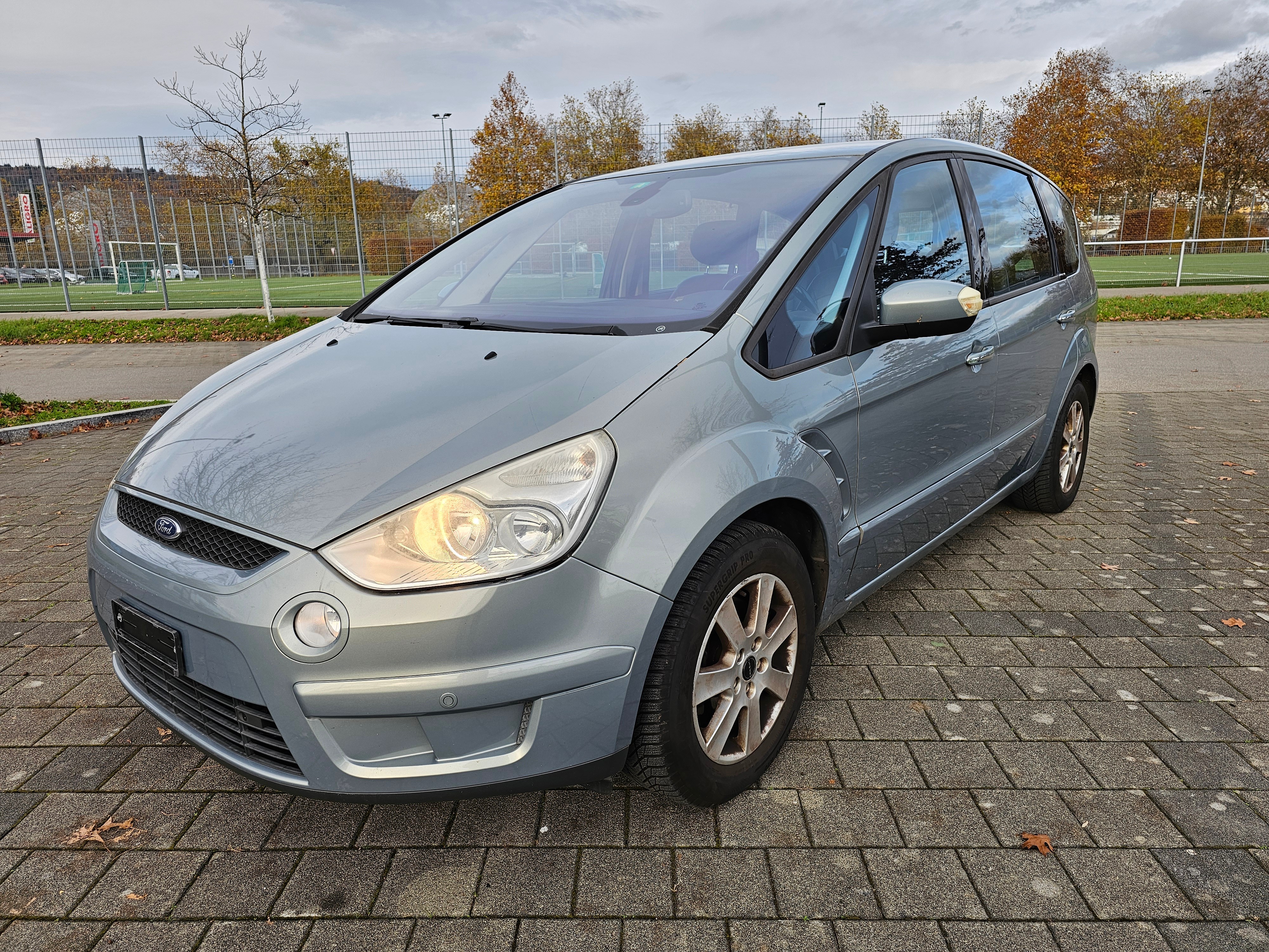 FORD S-Max 2.3i Titanium Automatic