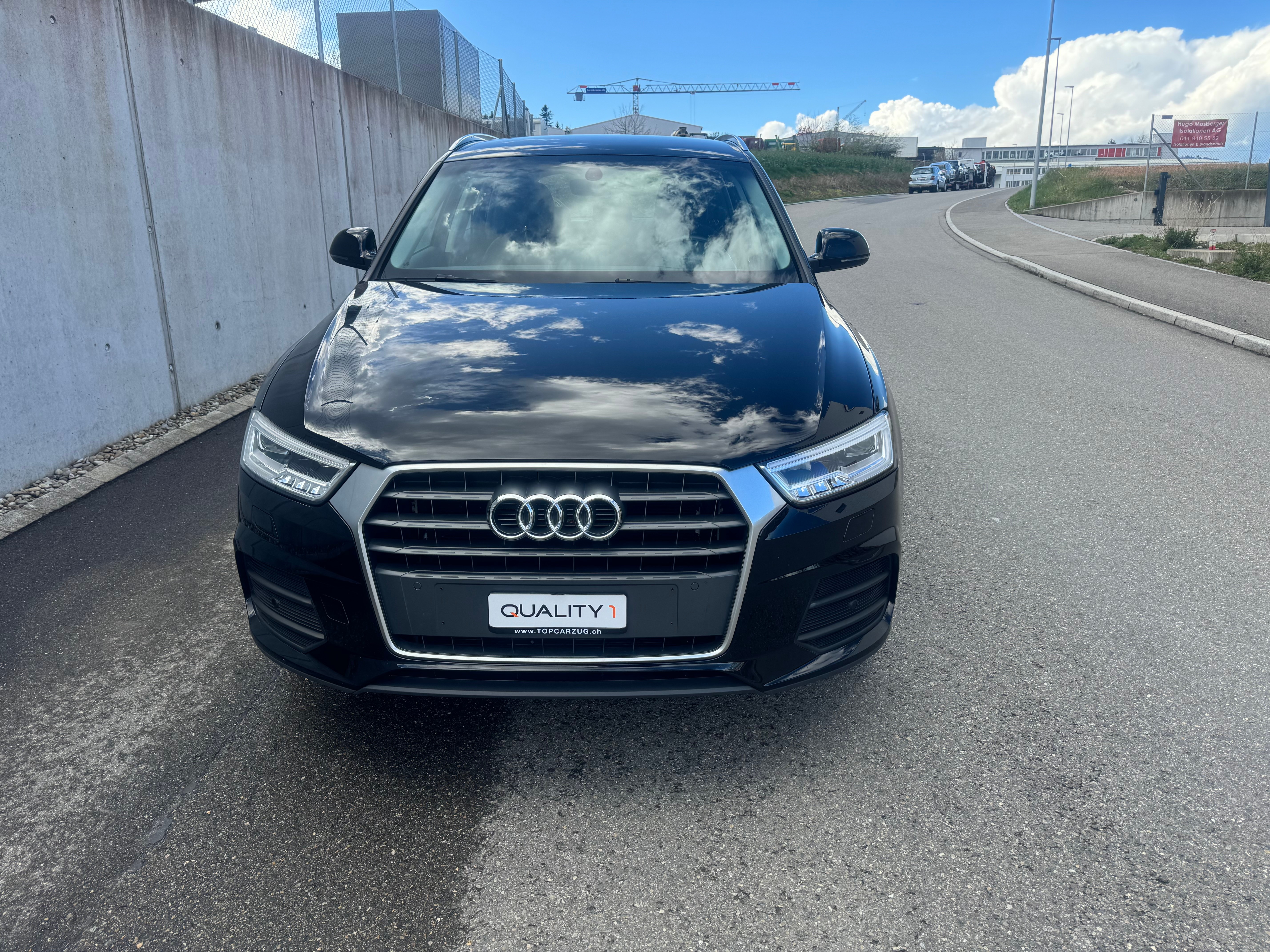 AUDI Q3 2.0 TDI design