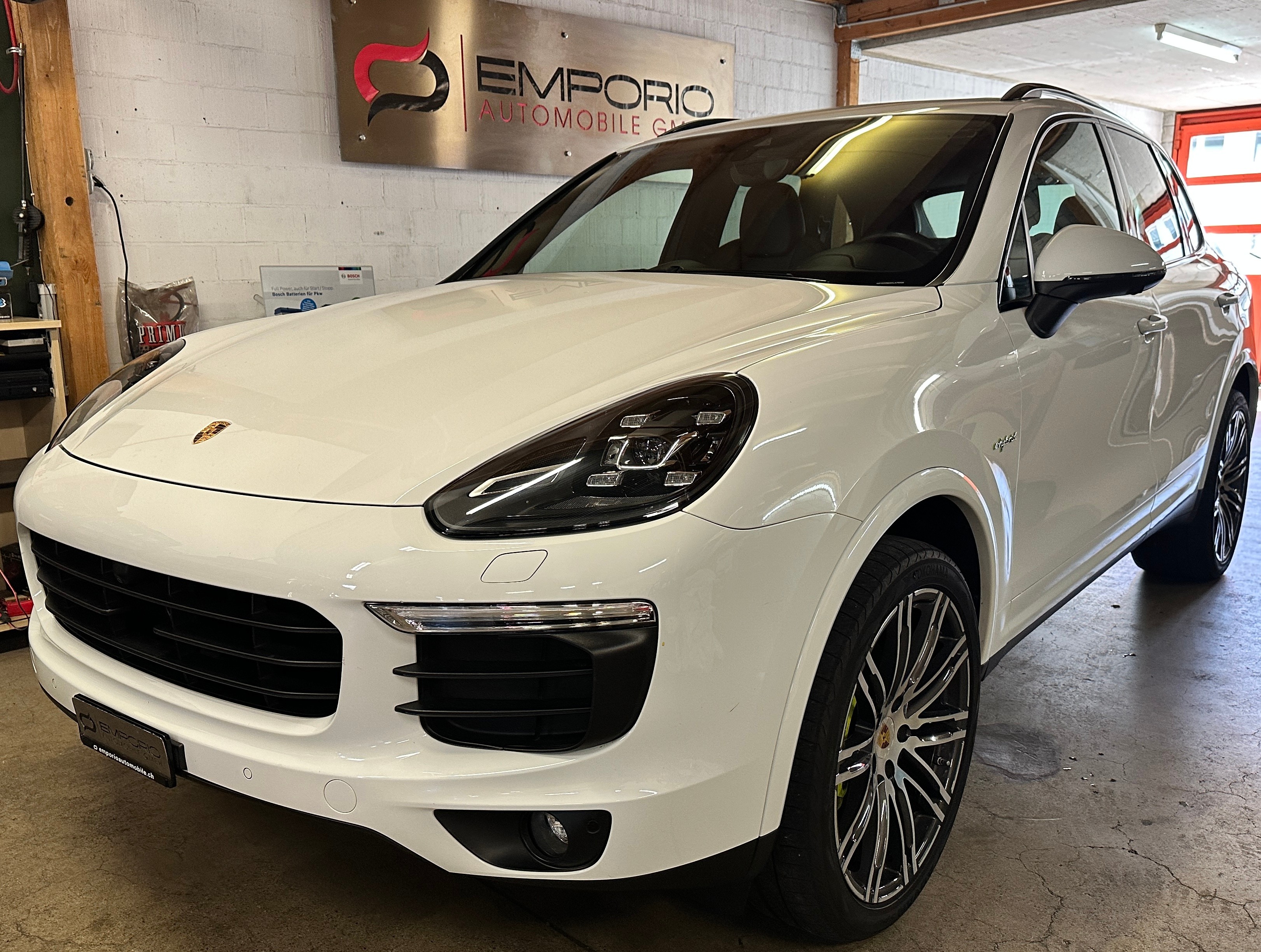 PORSCHE Cayenne S E-Hybrid Platinum Edition