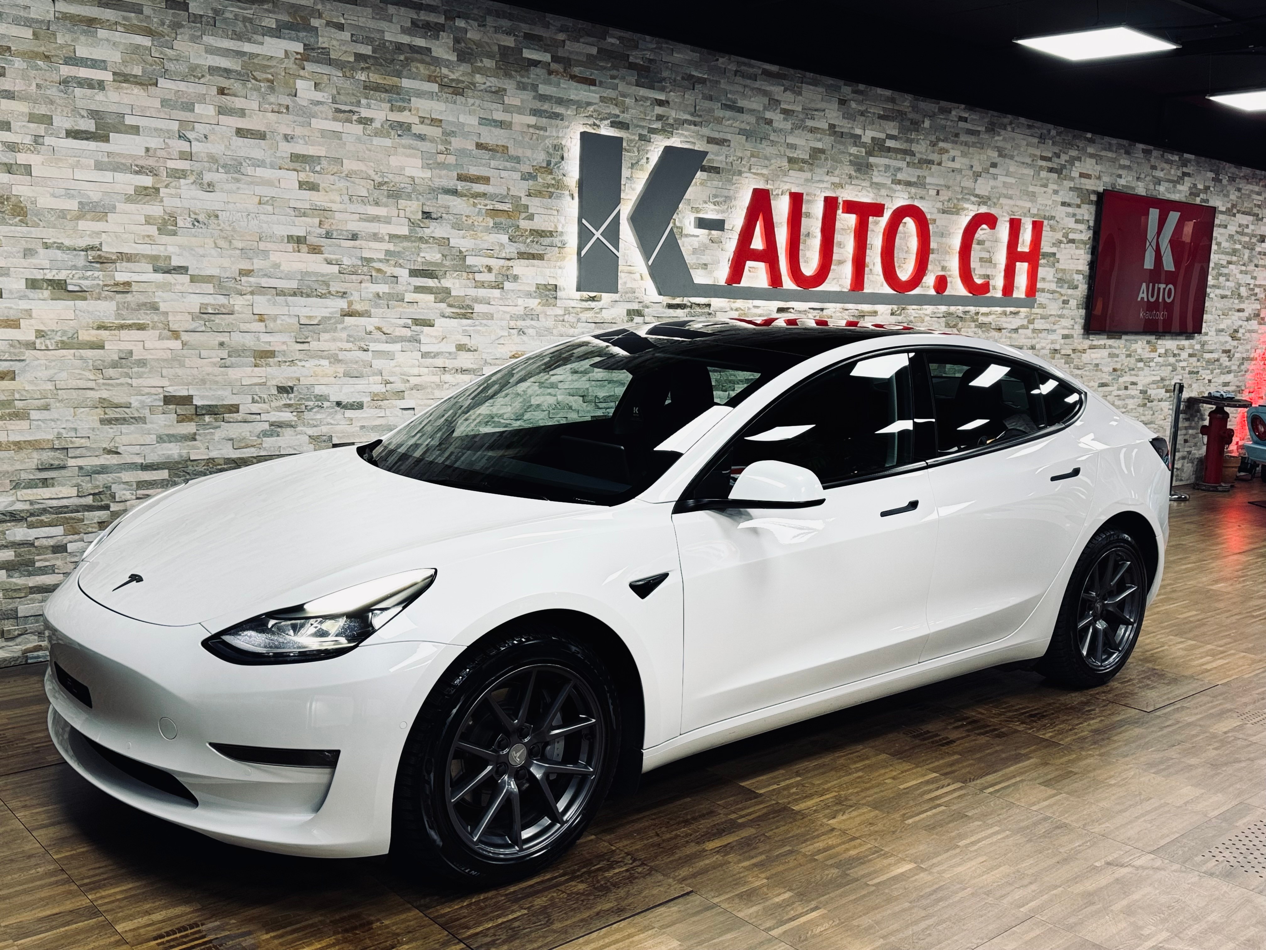 TESLA Model 3 Long Range Dual Motor AWD