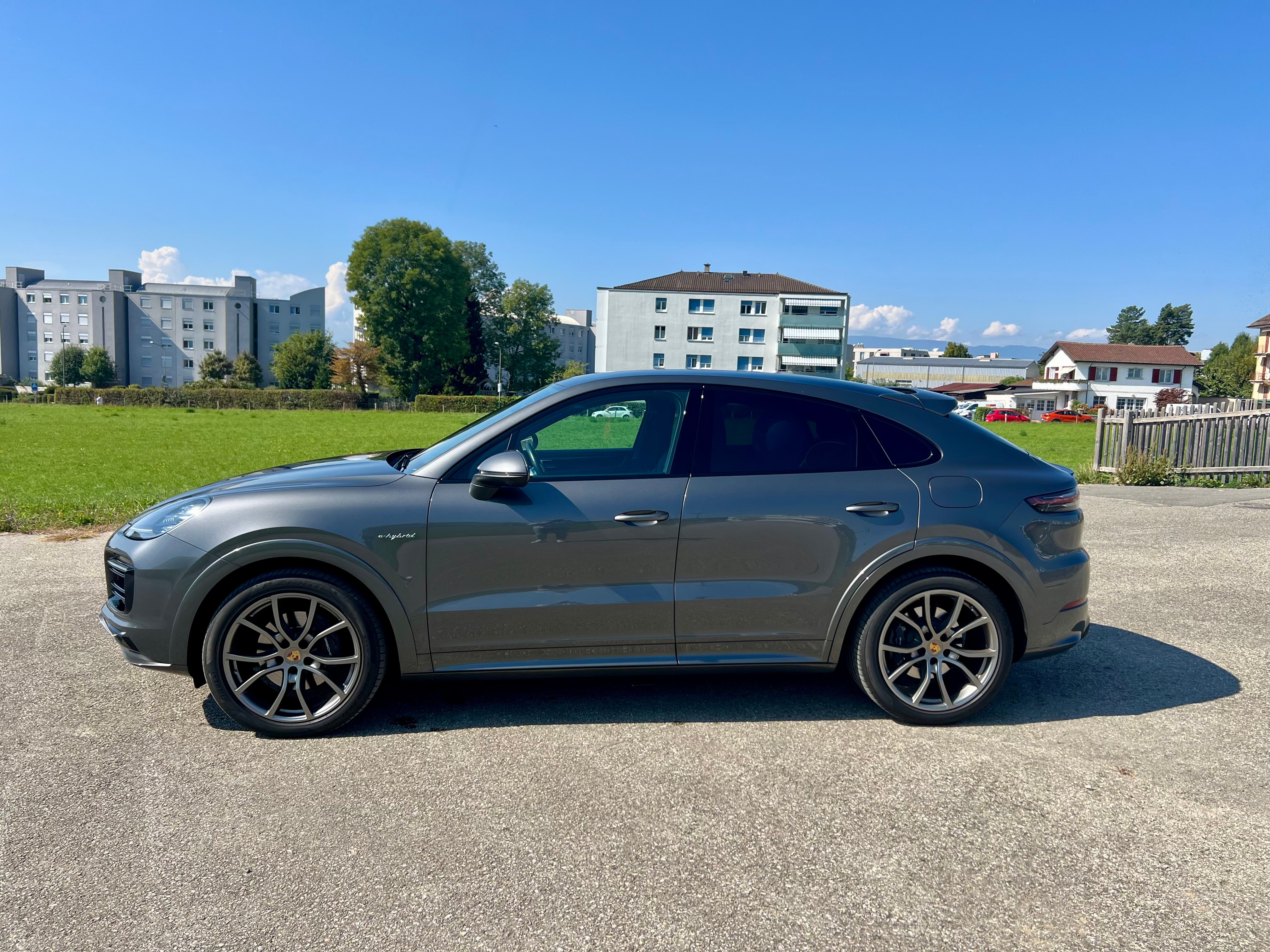 PORSCHE Cayenne Coupé E-Hybrid