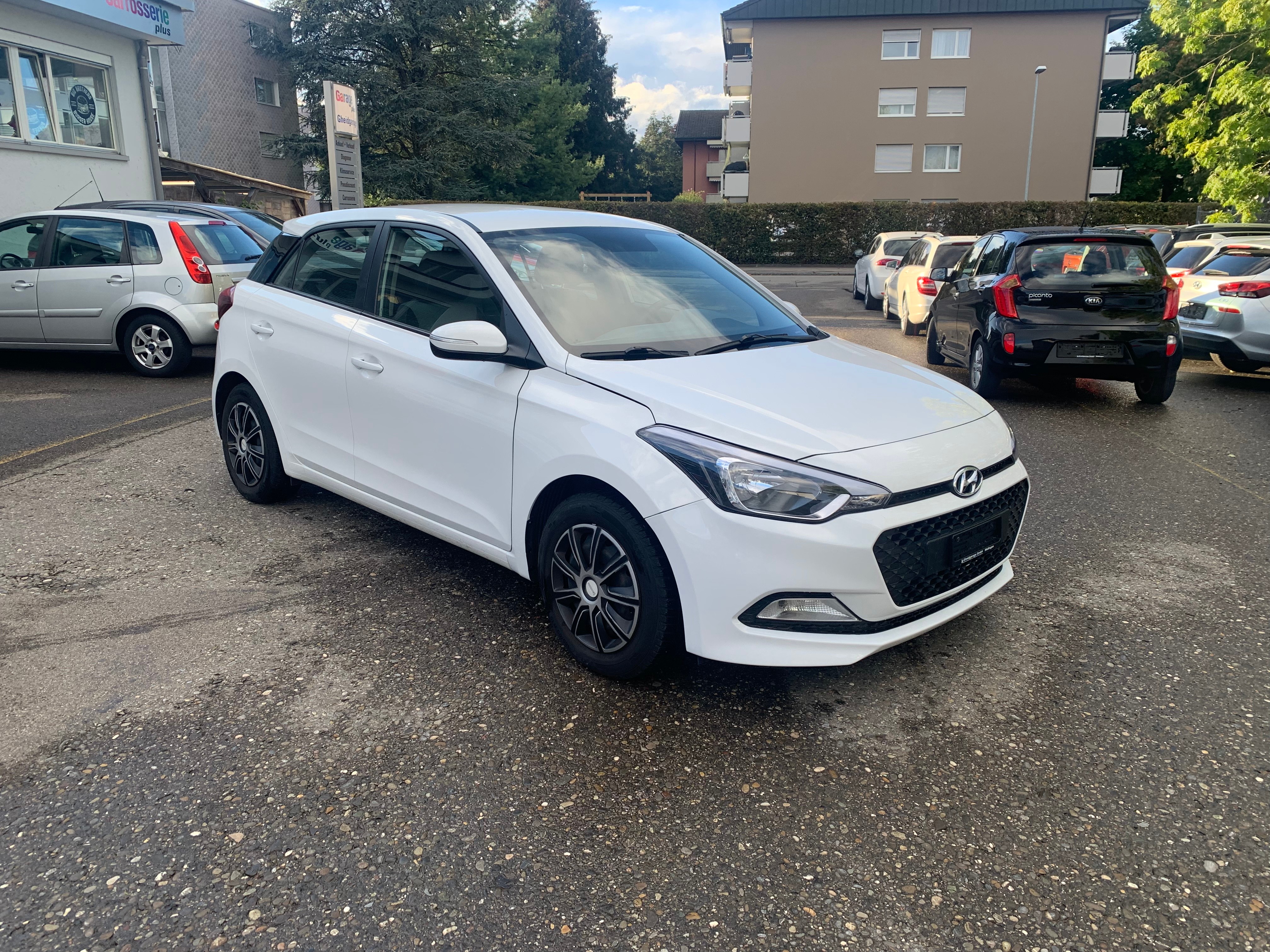 HYUNDAI i20 1.2 Pica