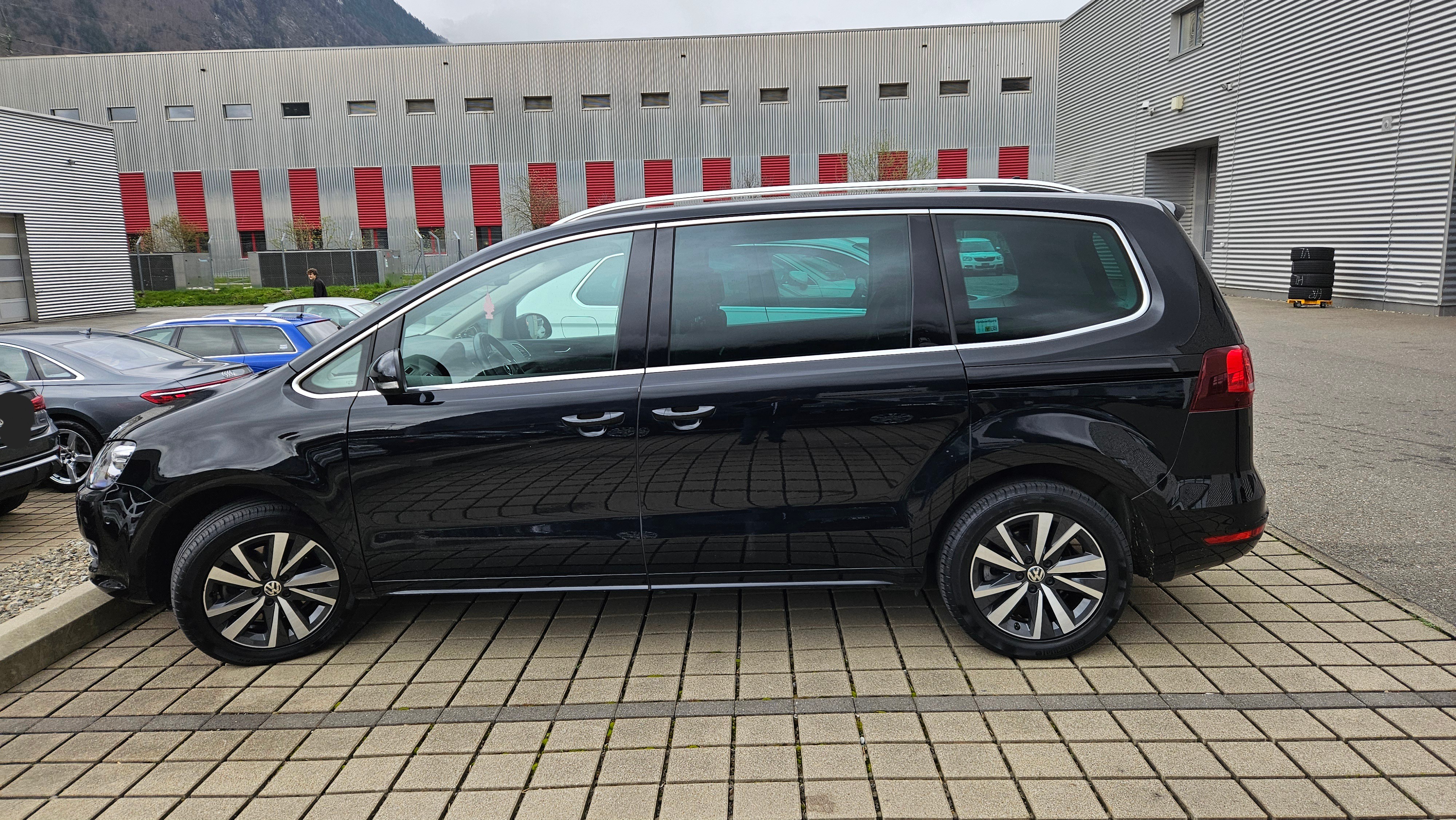 VW Sharan 2.0 TDI BMT Highline 4Motion DSG