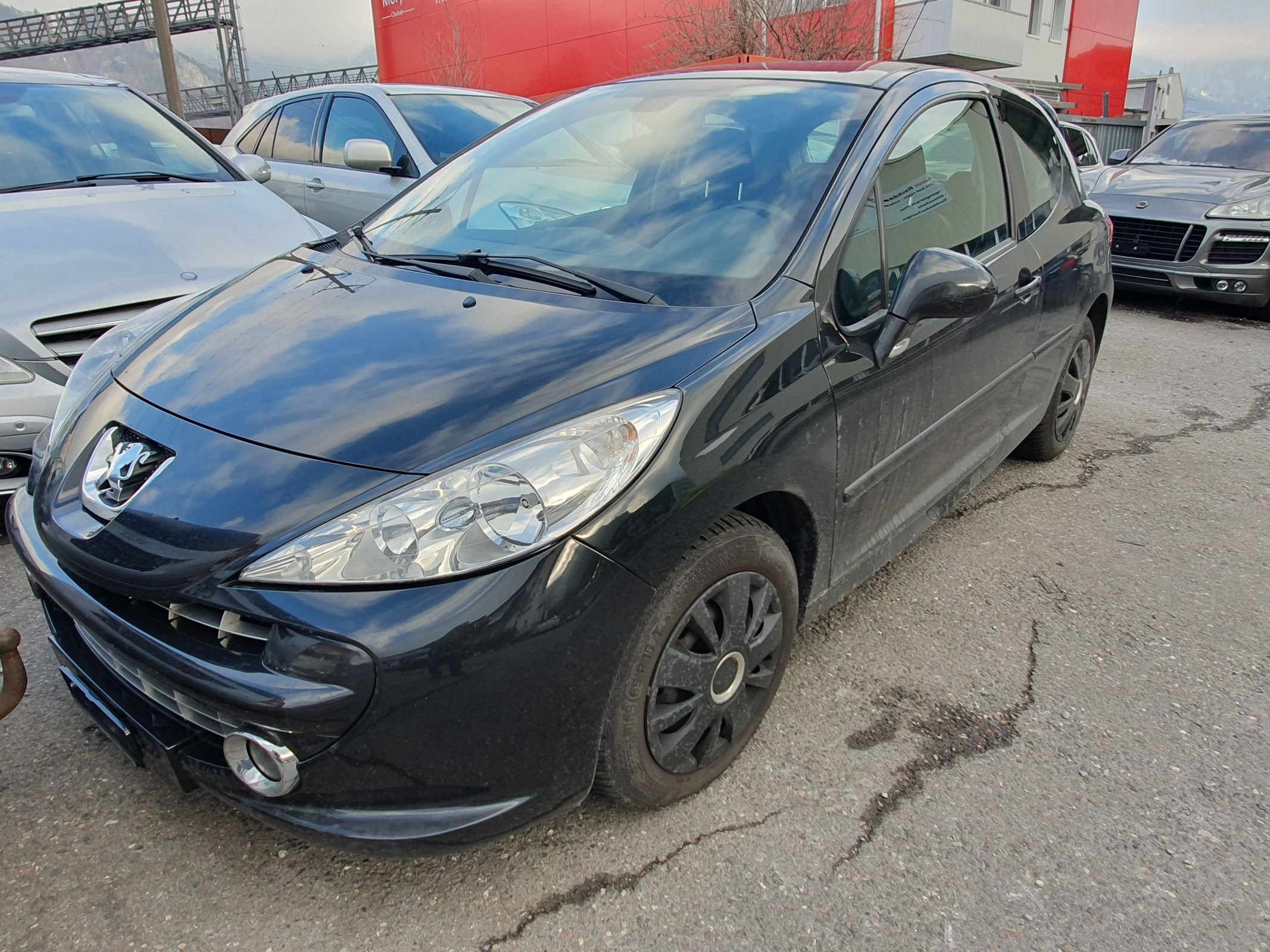 PEUGEOT 207 1.4 16V Trendy