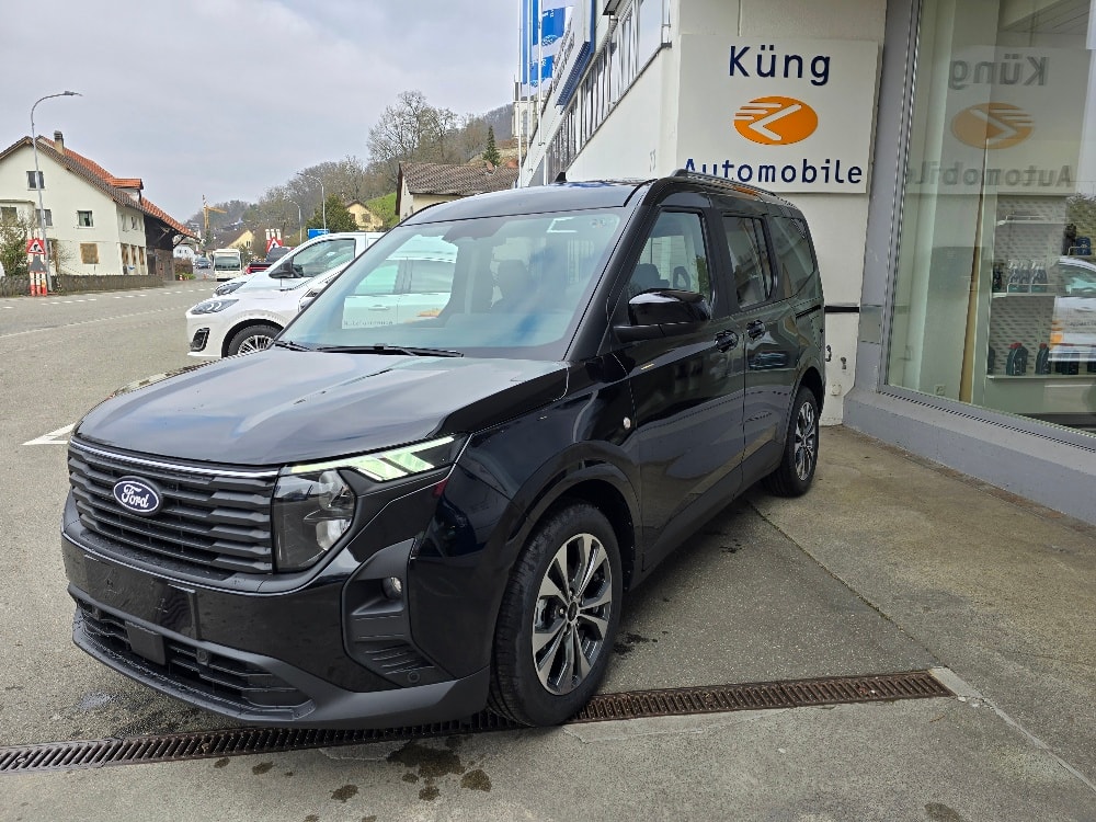 FORD Tourneo Courier 1.0 EcoBoost Titanium Automat