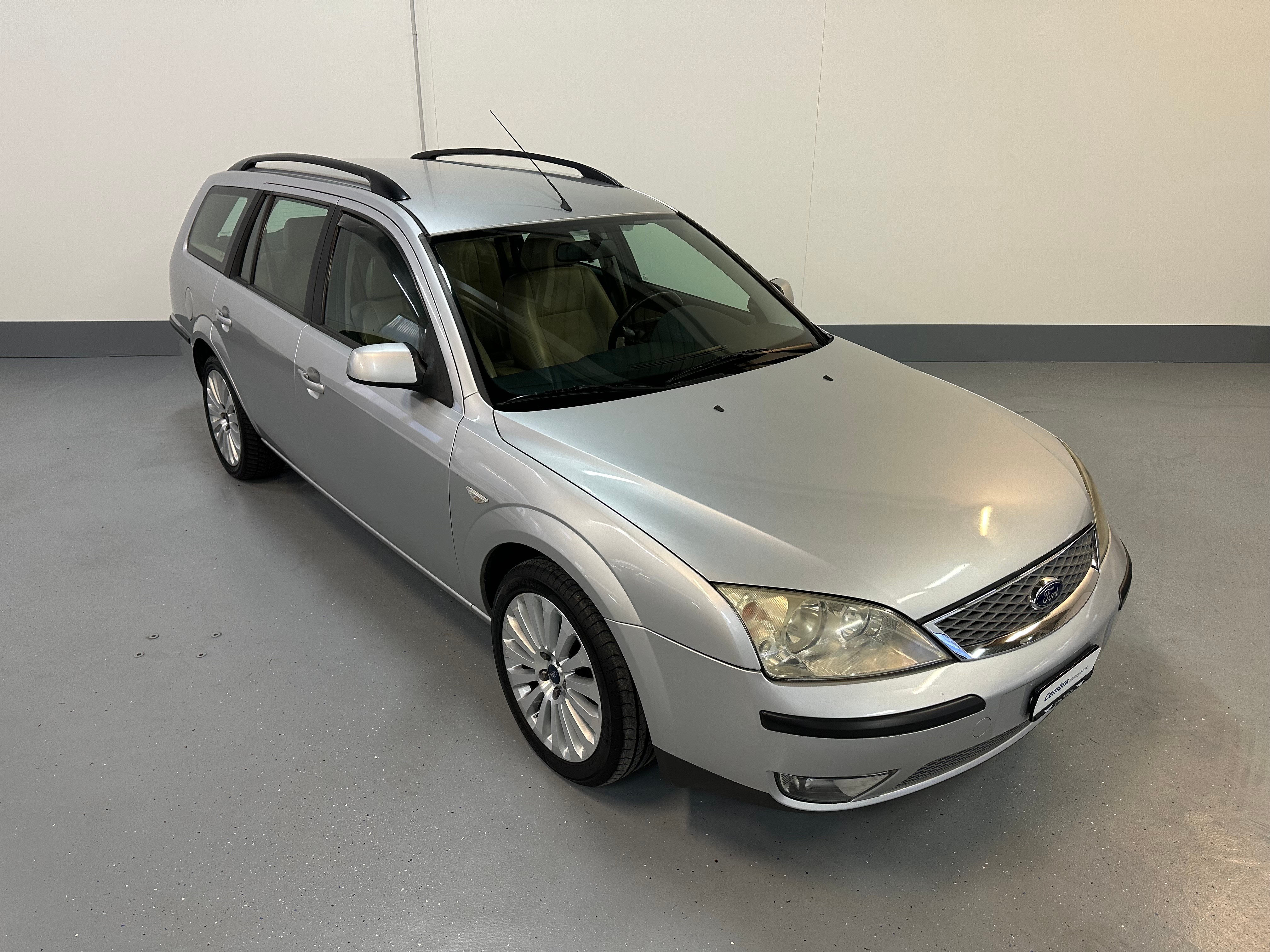 FORD Mondeo 2.2 TDCi 16V Carving