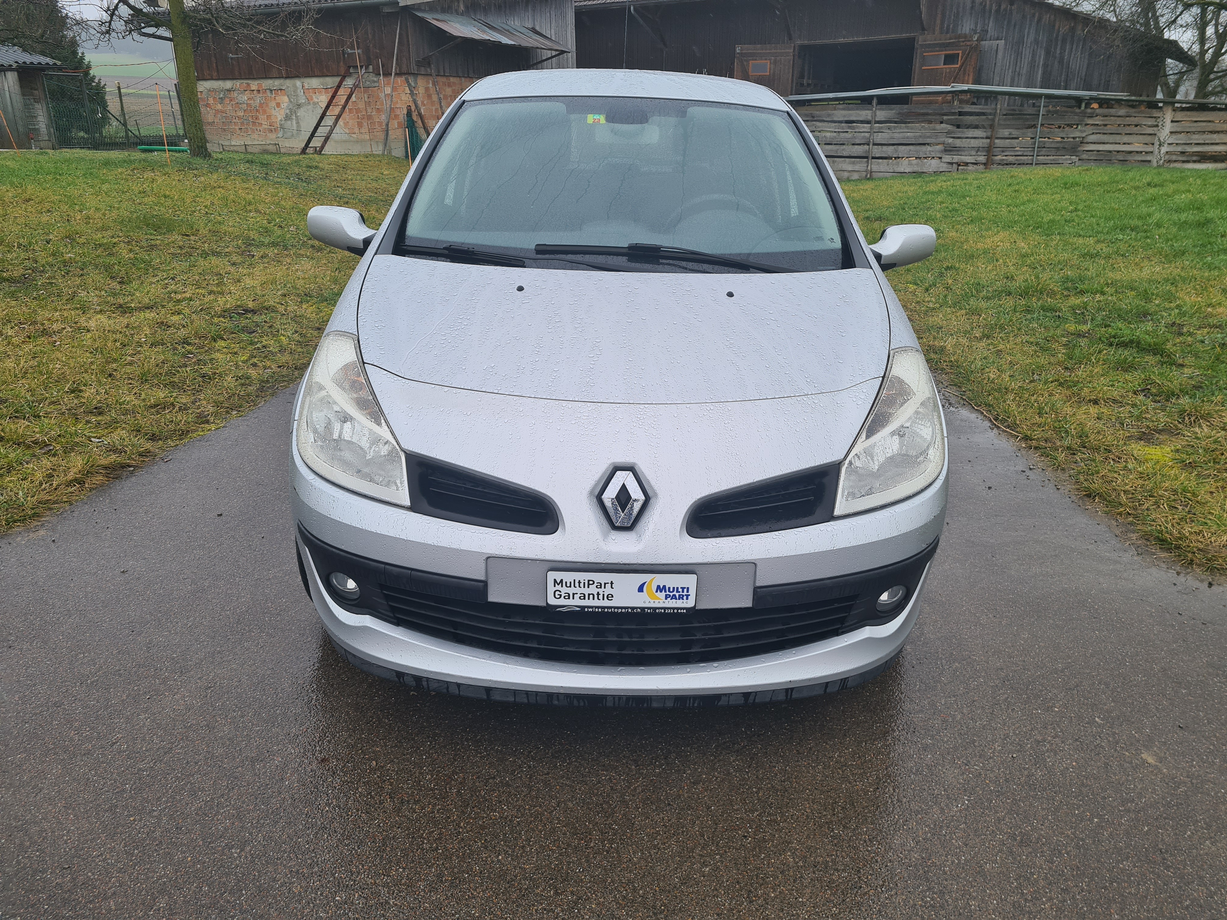 RENAULT Clio 1.6 16V Dynamique