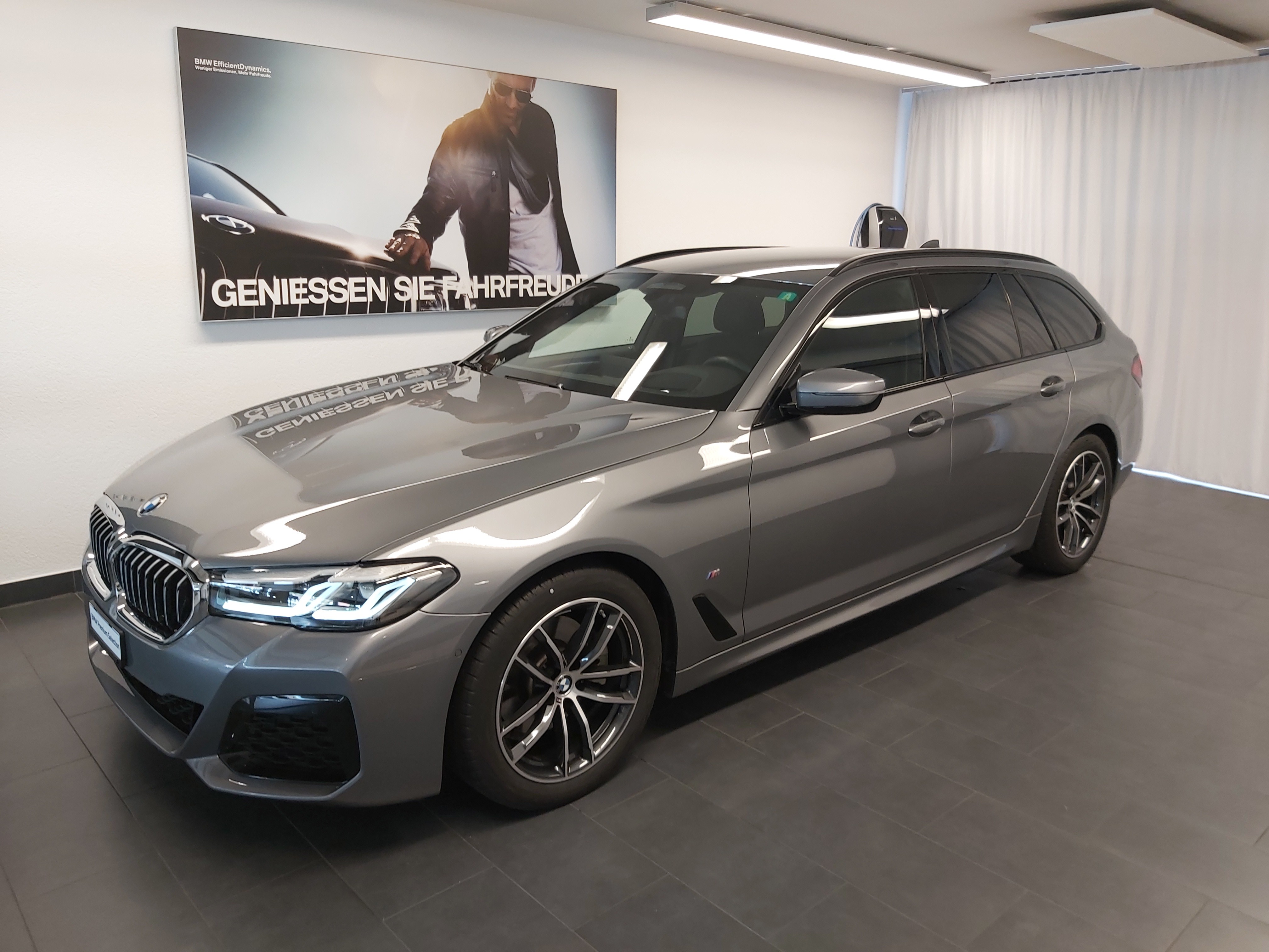 BMW 520d xDr 48VTour. M Sport