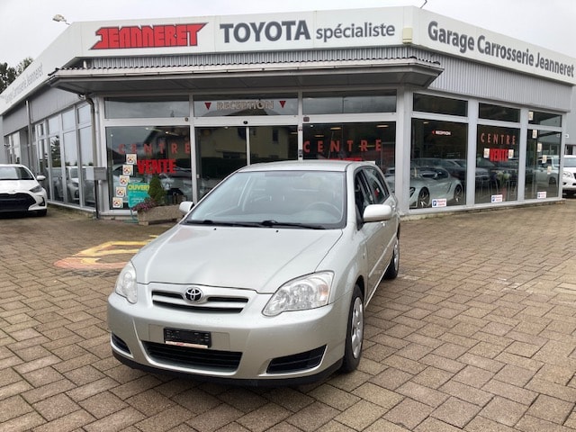 TOYOTA Corolla 1.4 Linea Terra