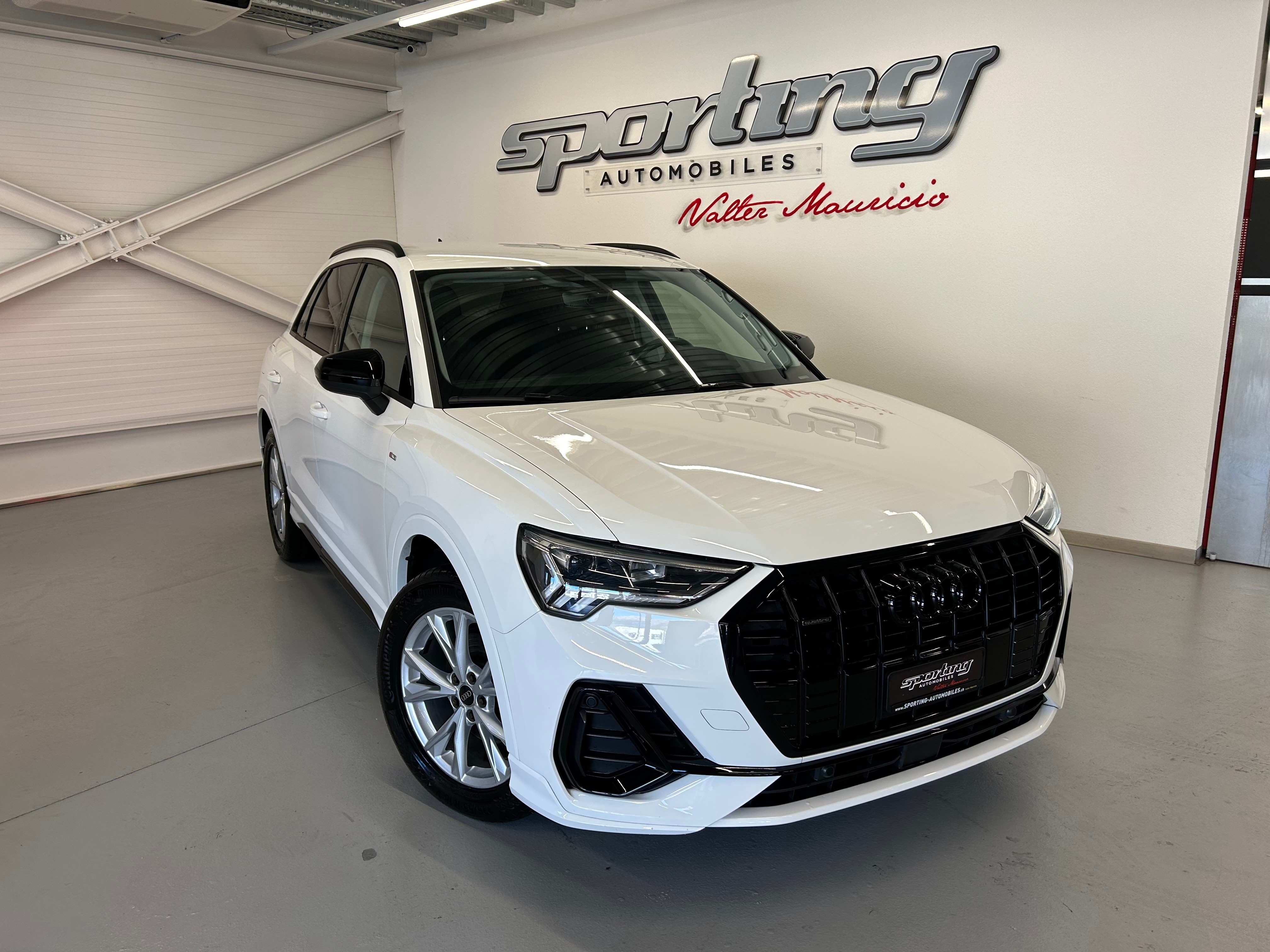 AUDI Q3 35 TDI S line quattro S-tronic