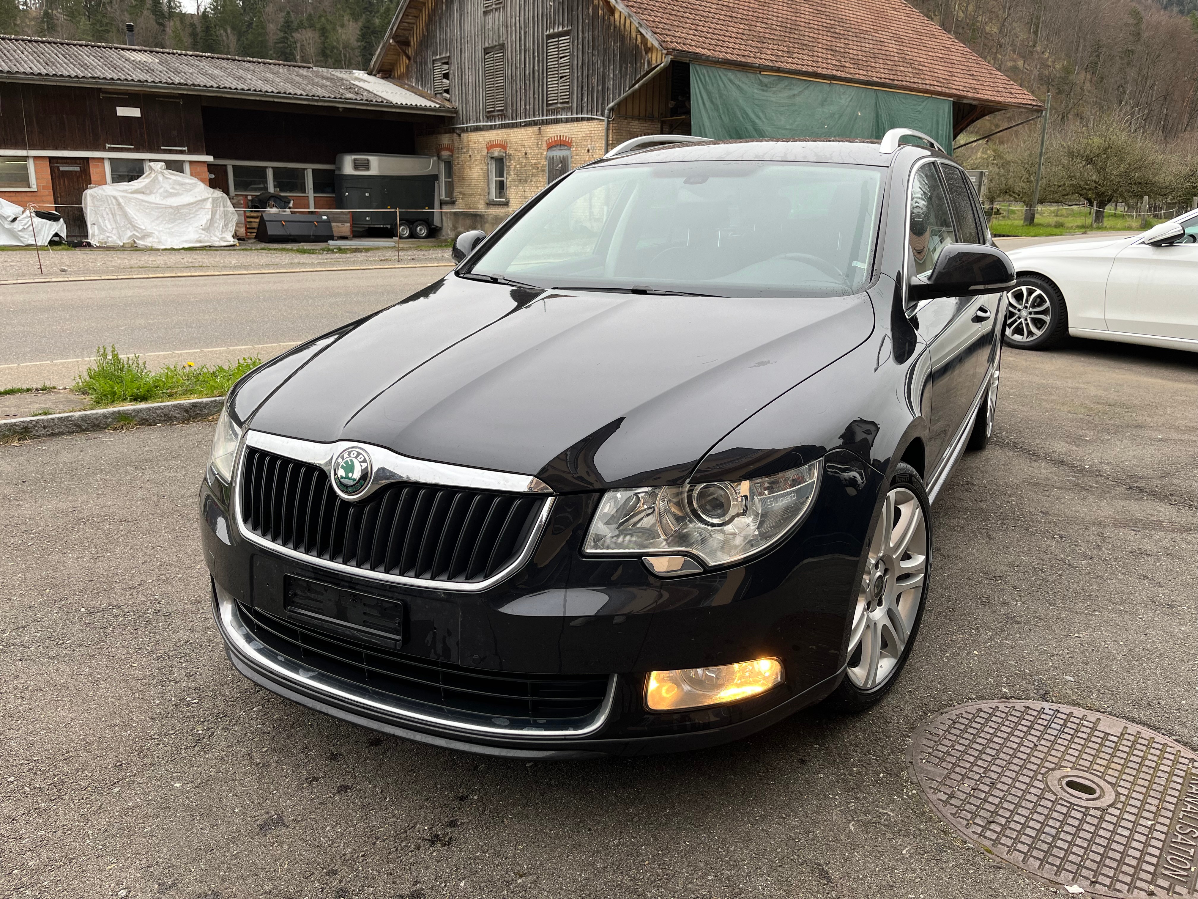 SKODA Superb Combi 2.0 TSI Elegance DSG