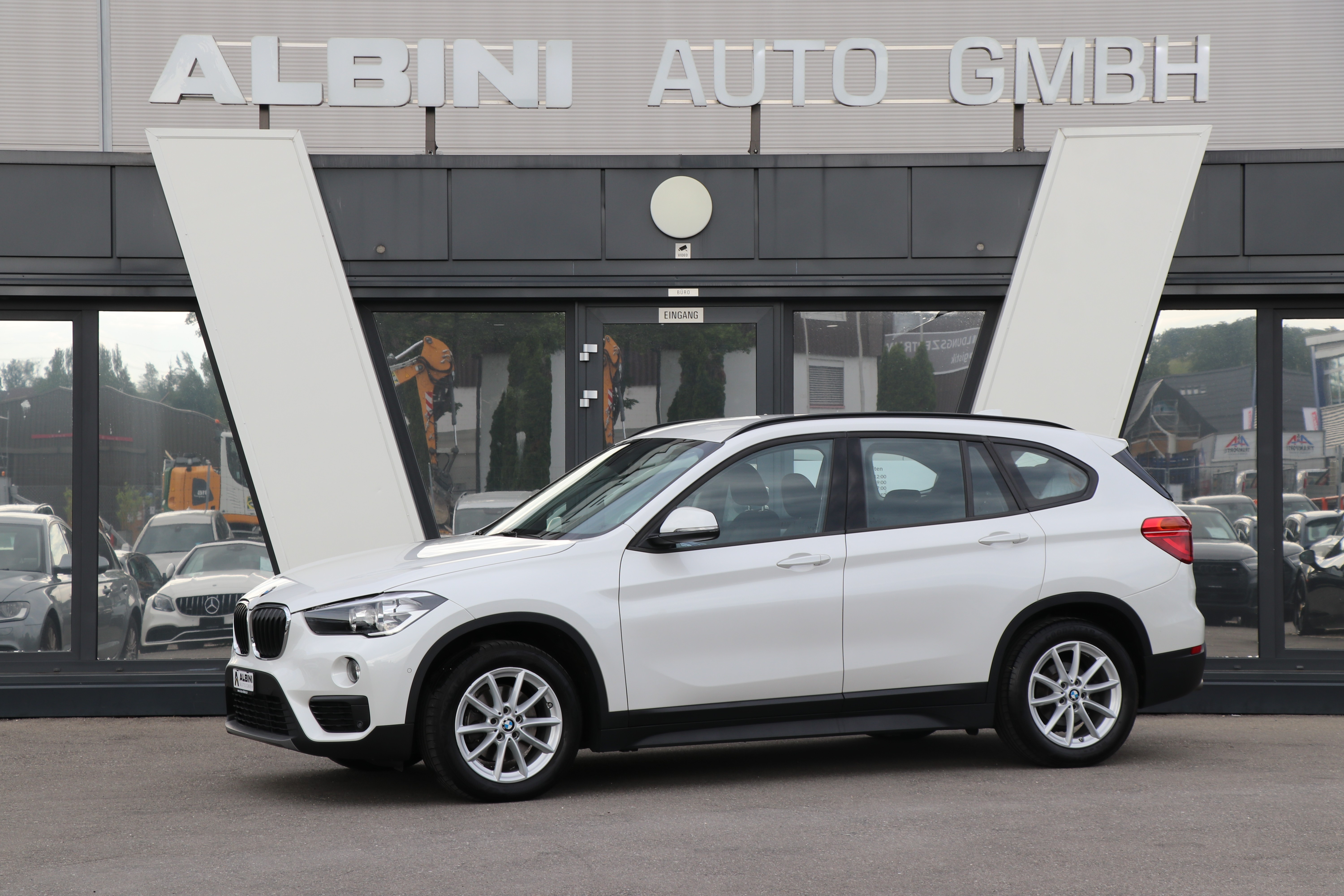 BMW X1 xDrive 18d Steptronic frisch ab MFK