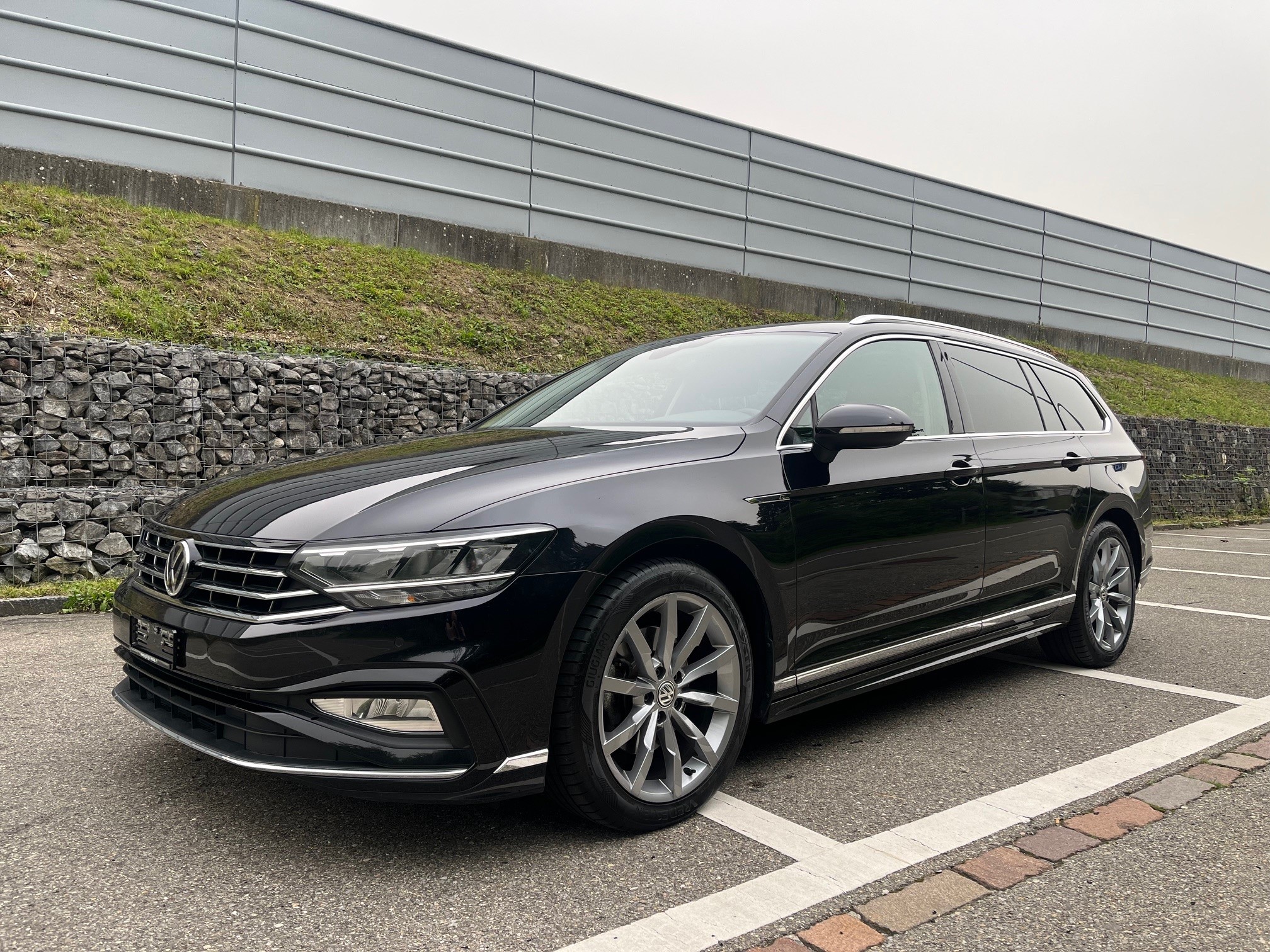 VW Passat 2.0 TDI BMT Elegance 4Motion DSG