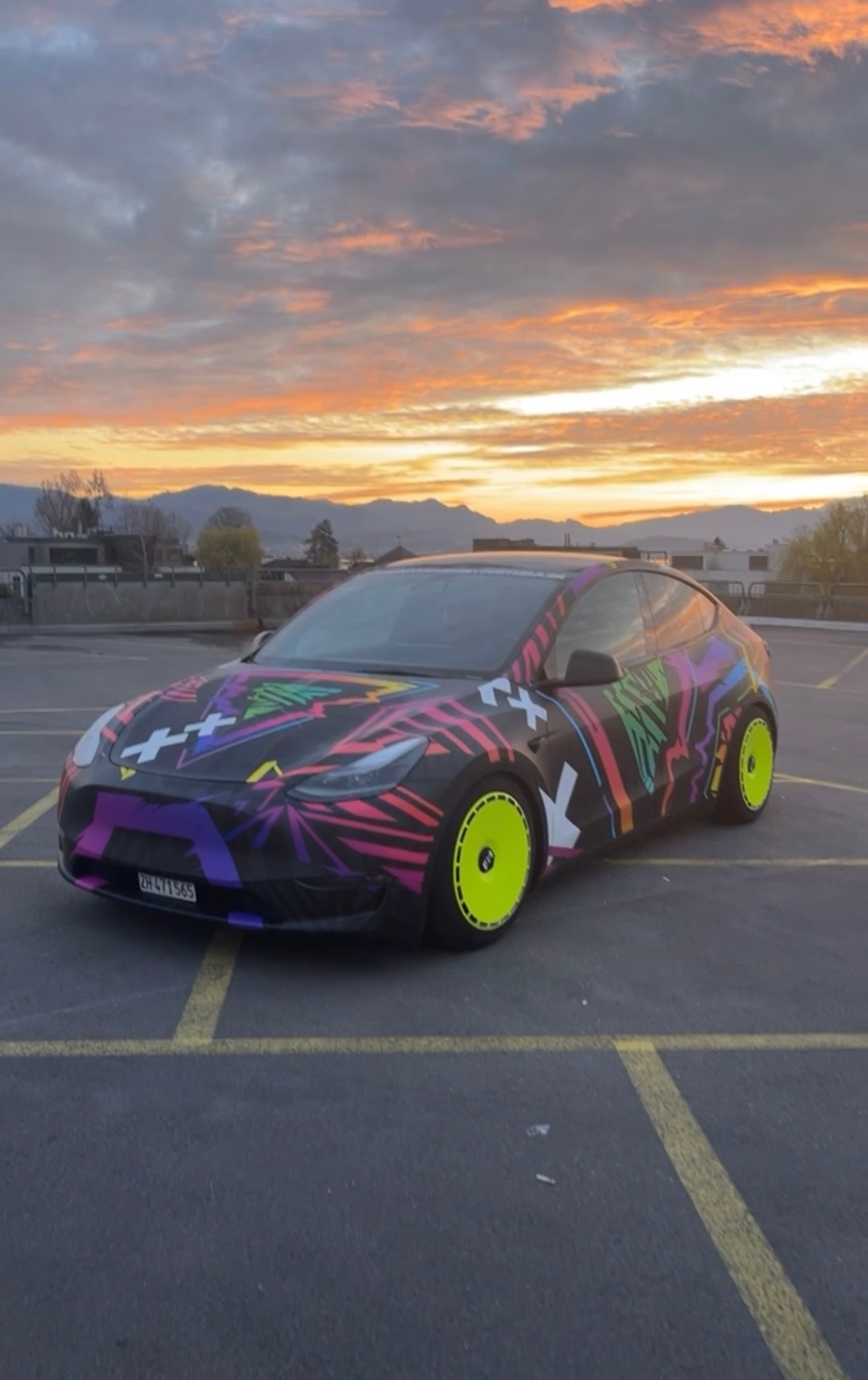 TESLA Model Y Long Range