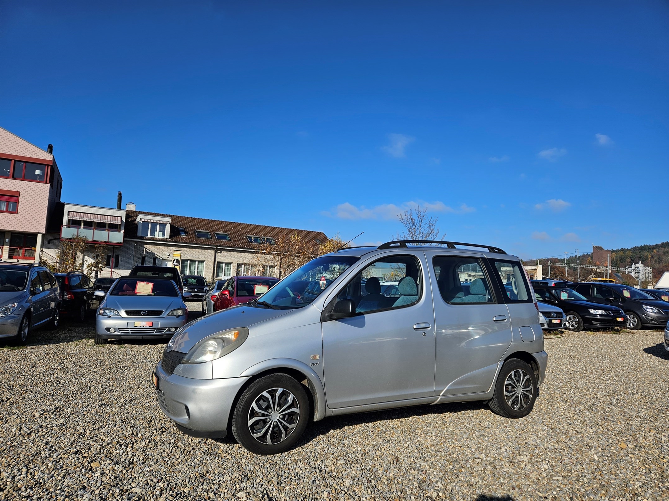 TOYOTA Yaris Verso 1.5 Linea Sol