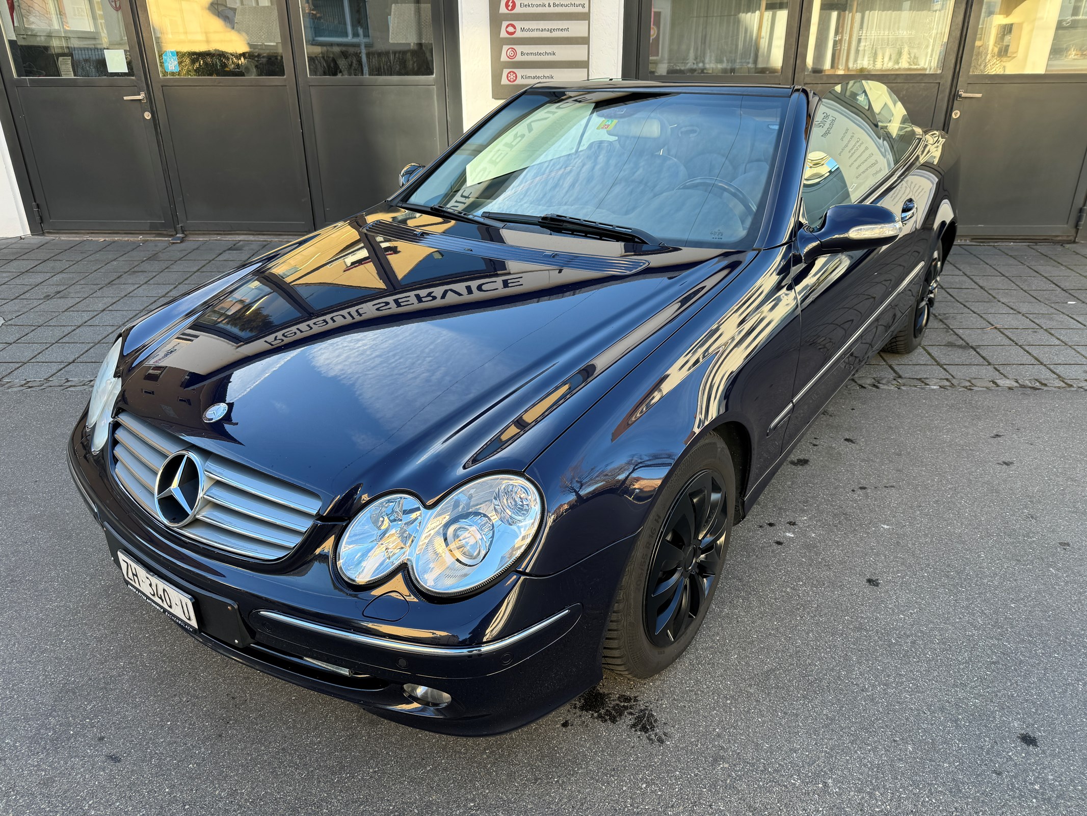 MERCEDES-BENZ CLK 240 Elégance