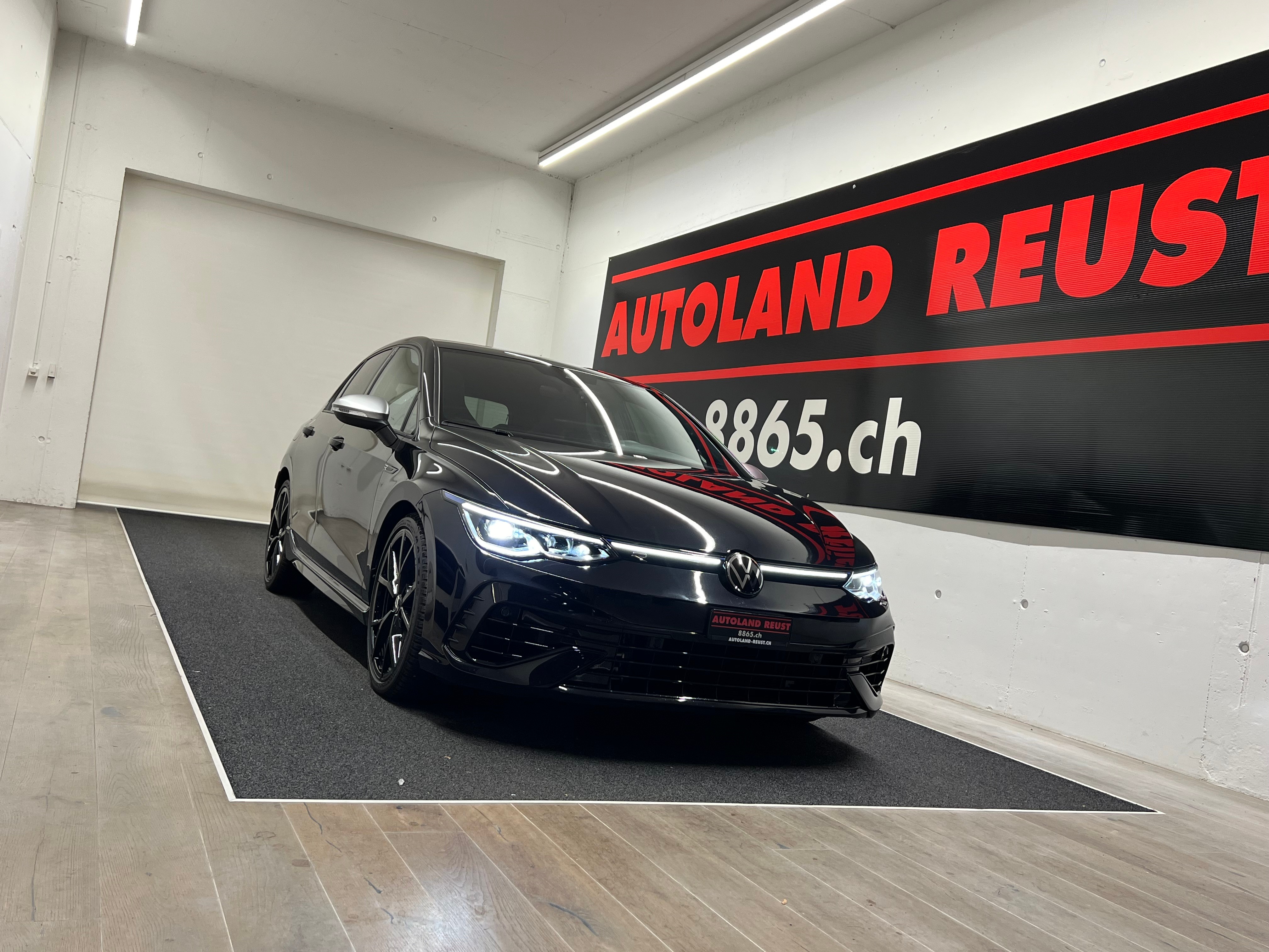 VW Golf 2.0 TSI R DSG 4Motion