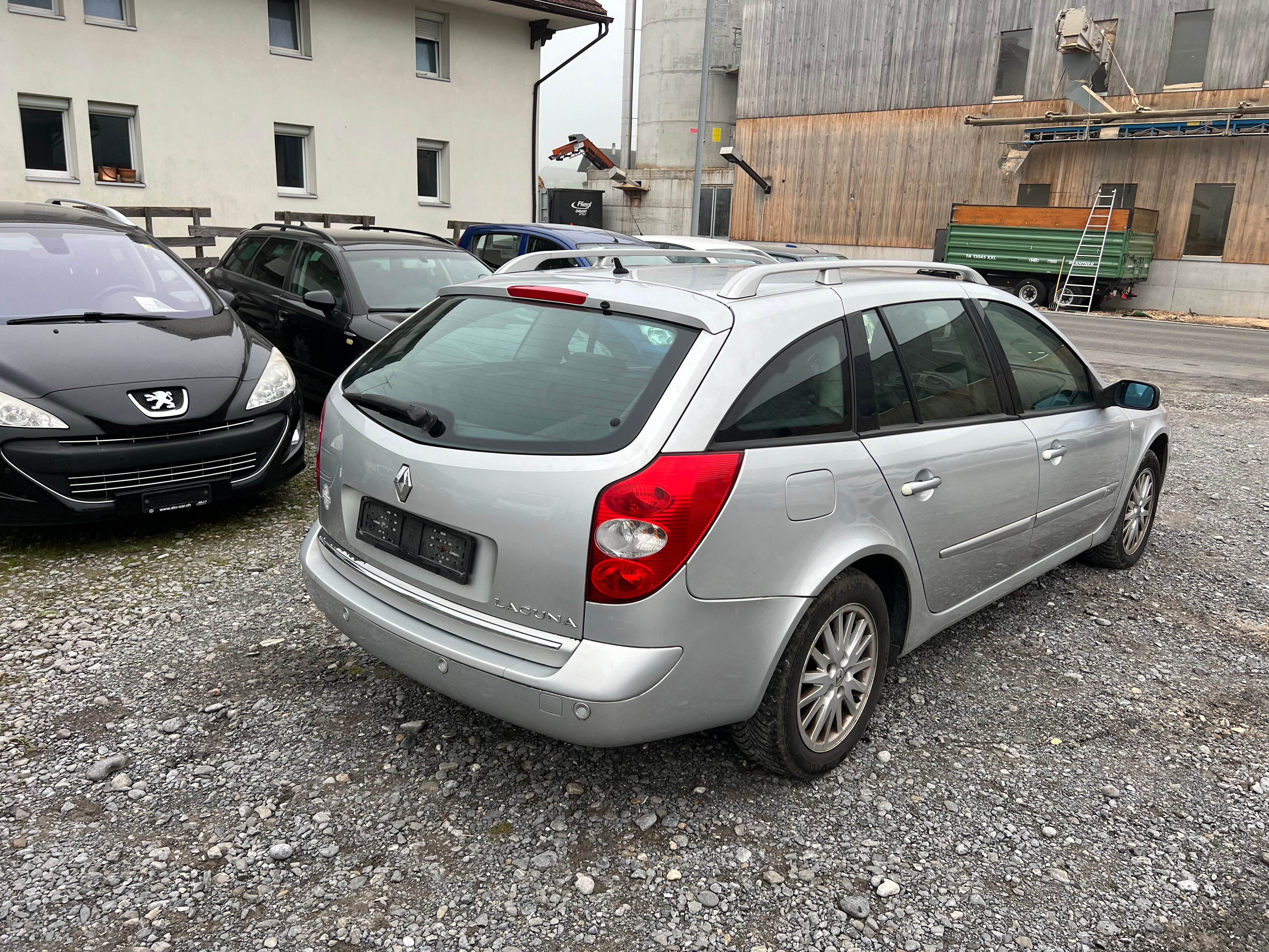 RENAULT Laguna Grandtour 2.0 16V T Dynamique