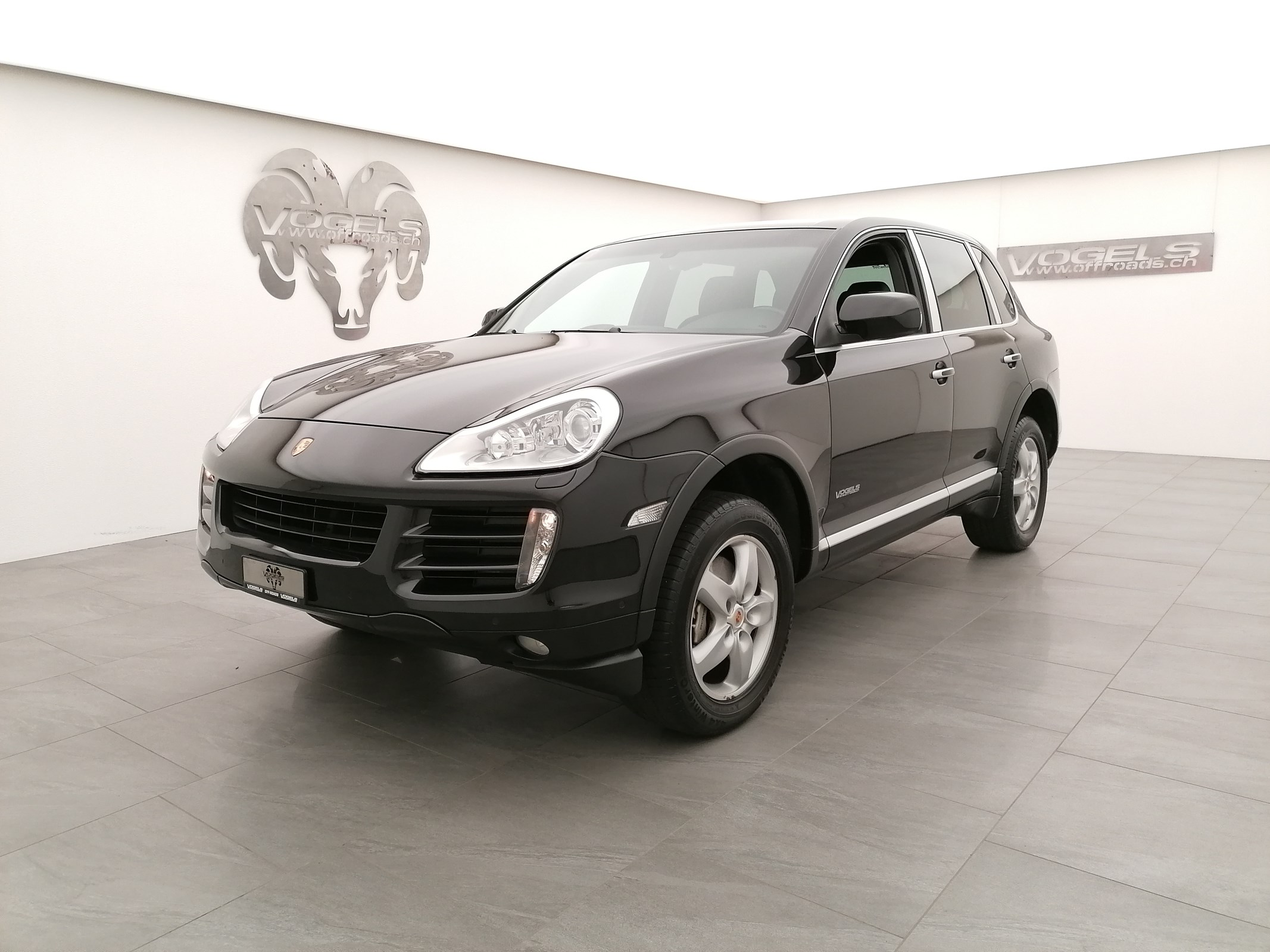 PORSCHE CAYENNE S