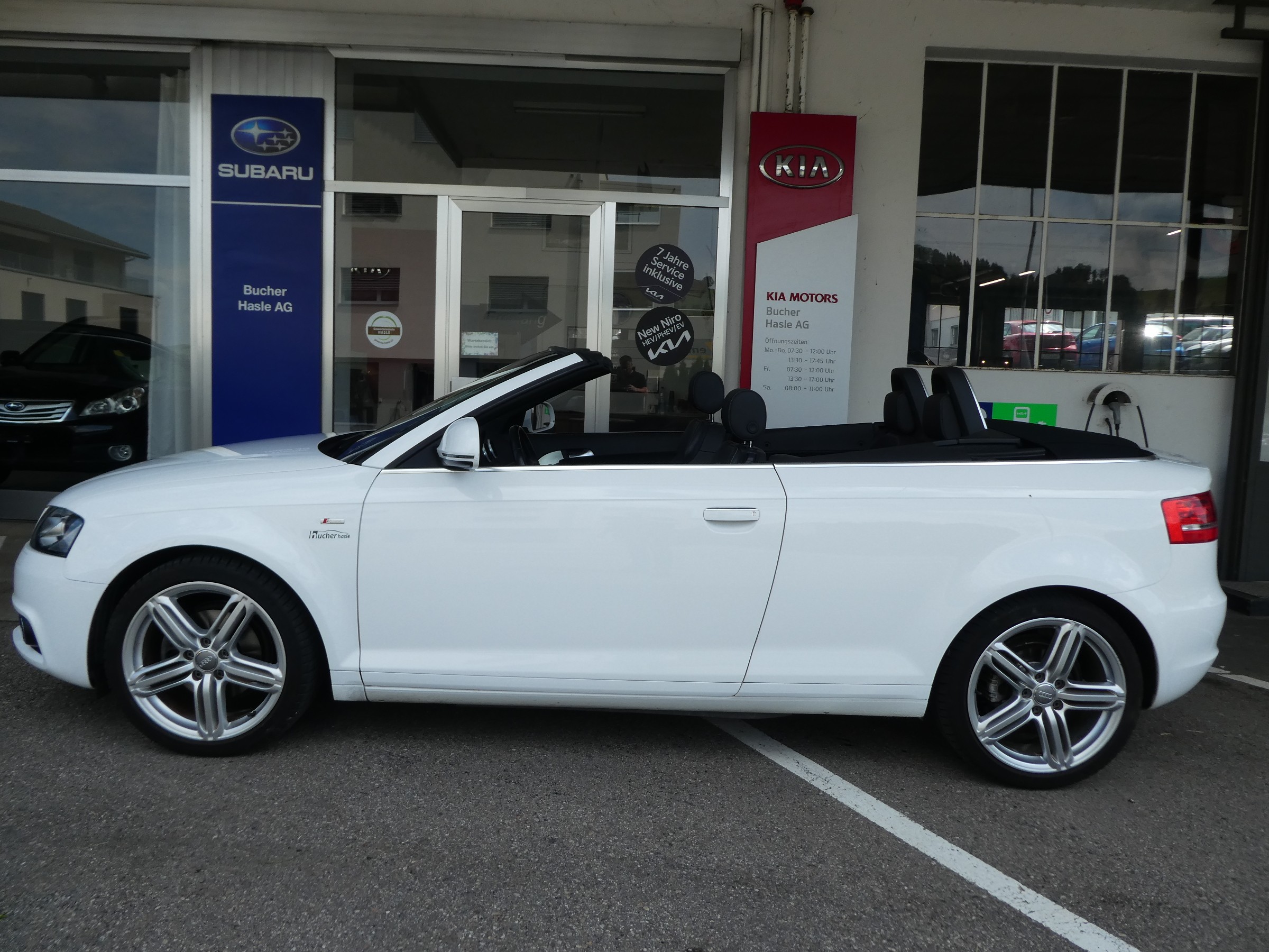 AUDI A3 Cabriolet 1.8 TFSI Attraction S-tronic