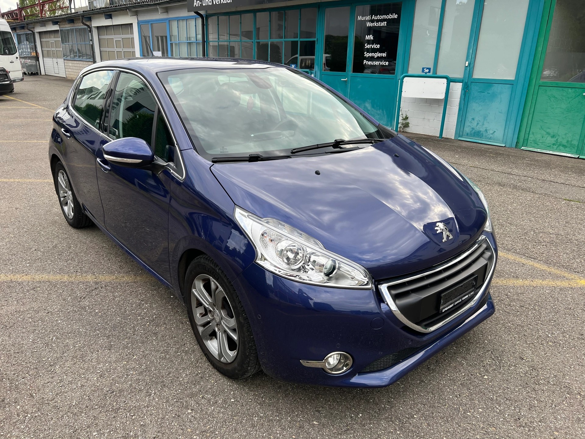 PEUGEOT 208 1.6 VTI Allure Automatik