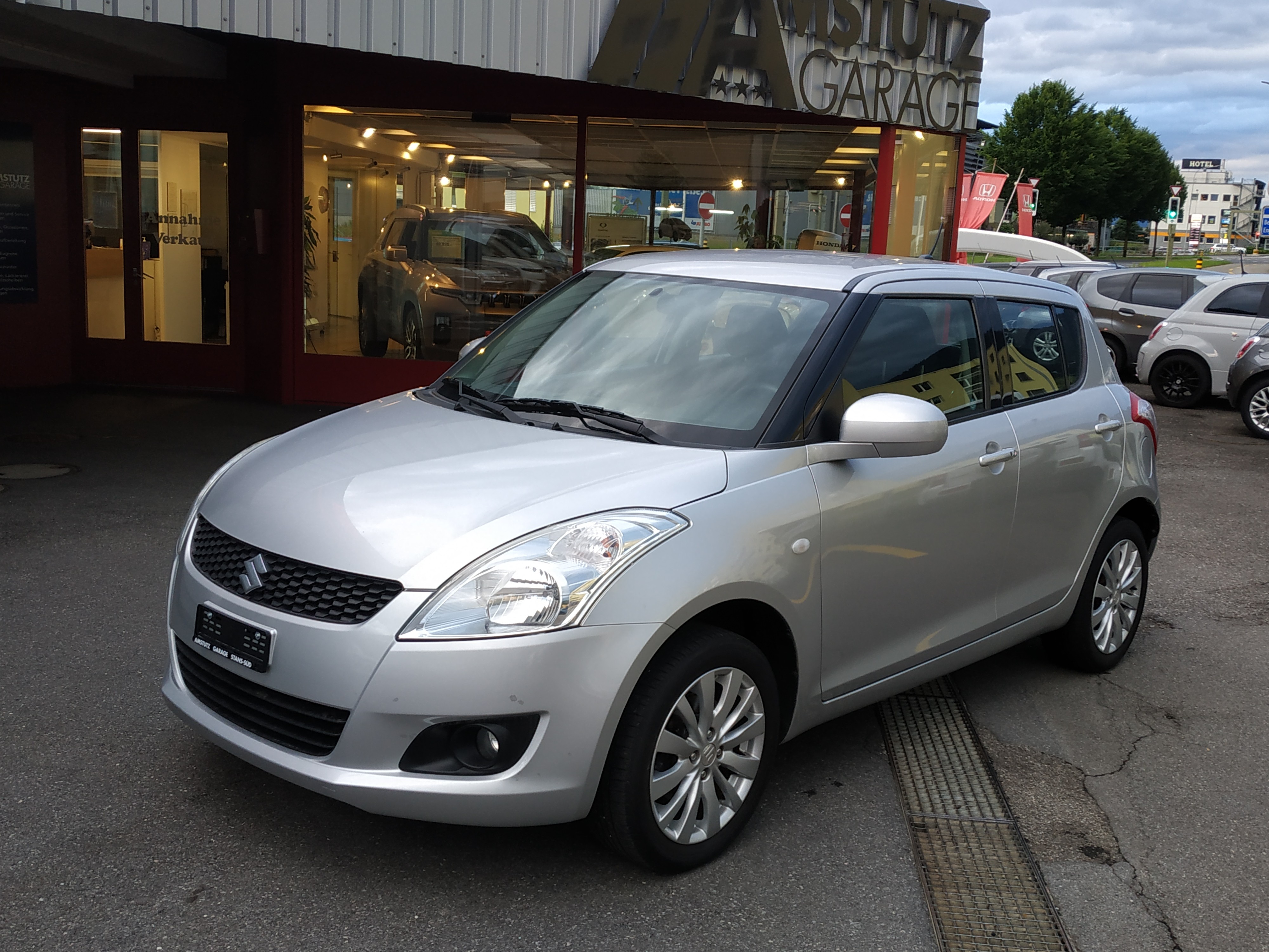 SUZUKI Swift 1.2i 16V GL Top 4x4