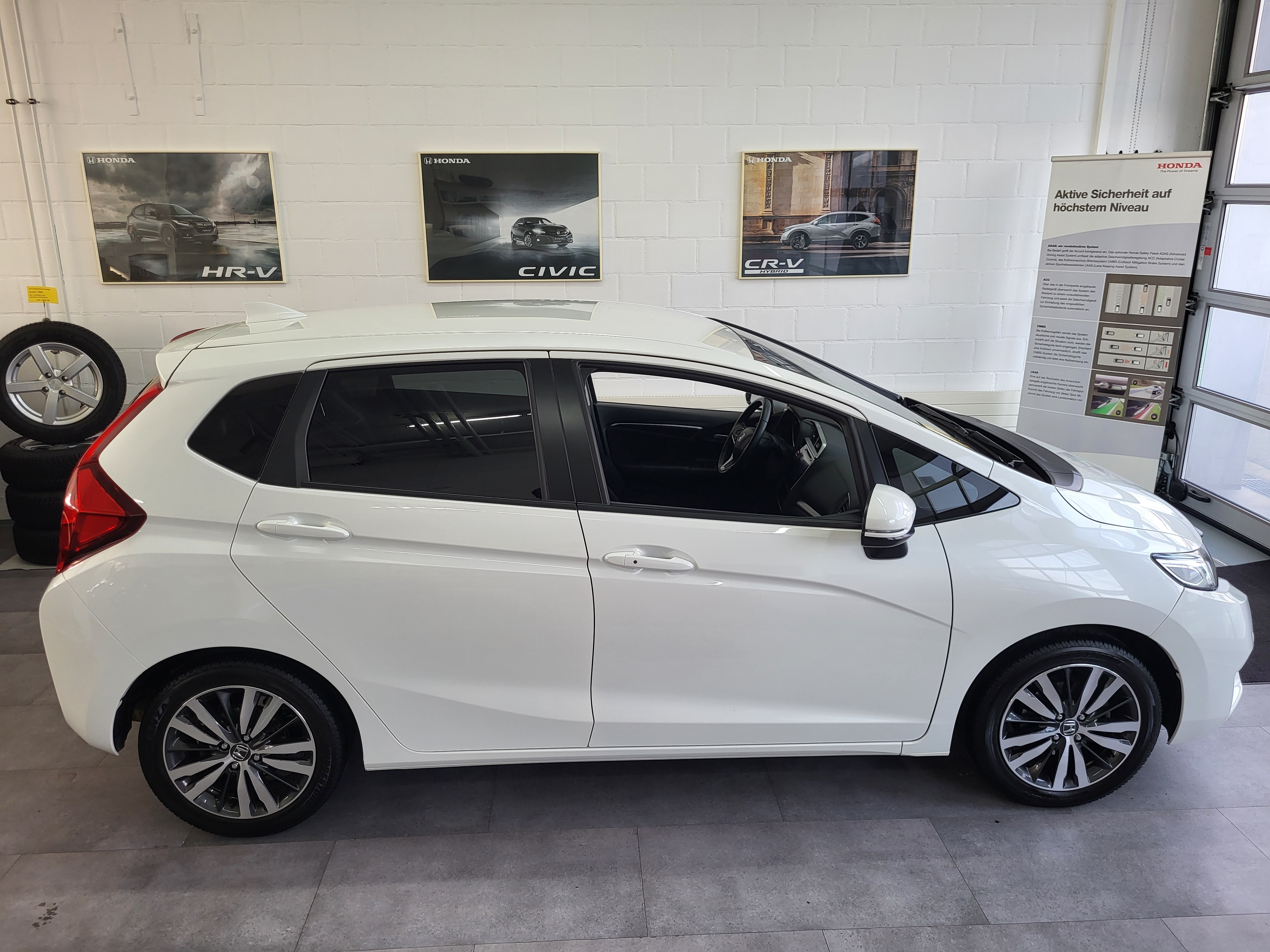 HONDA Jazz 1.3i-VTEC Elegance