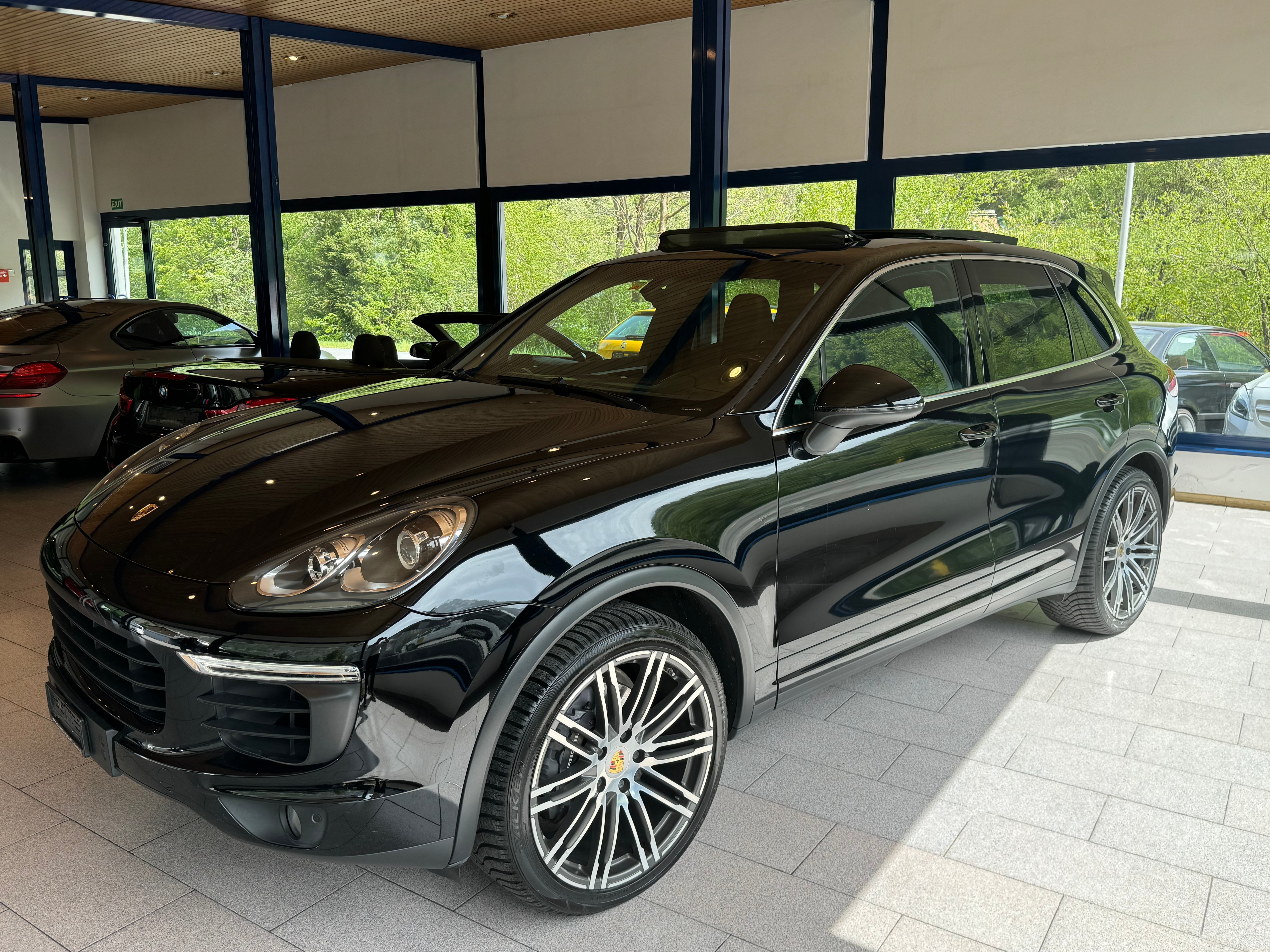 PORSCHE CAYENNE