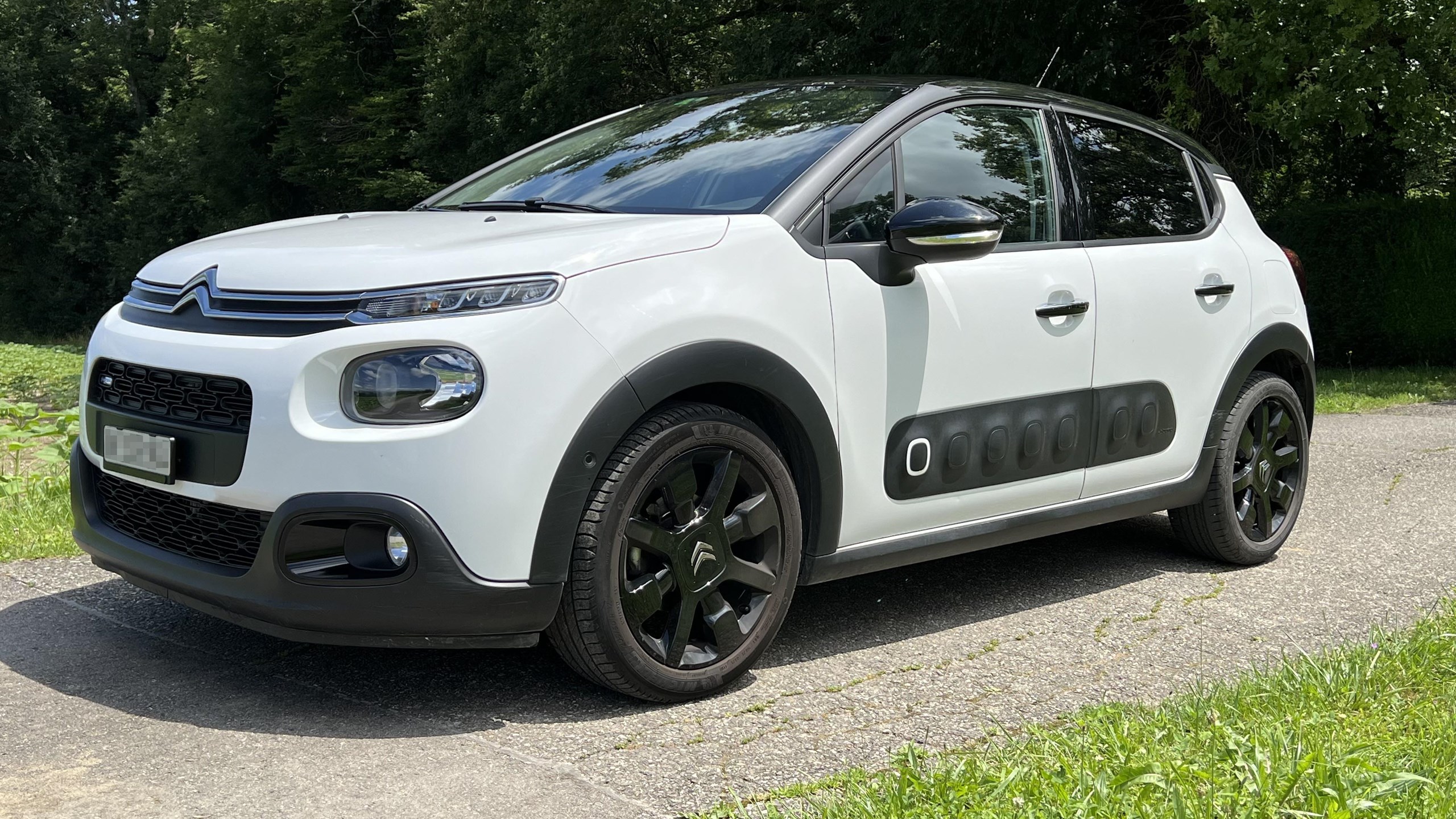 CITROEN C3 1.2i PureTech Shine EAT