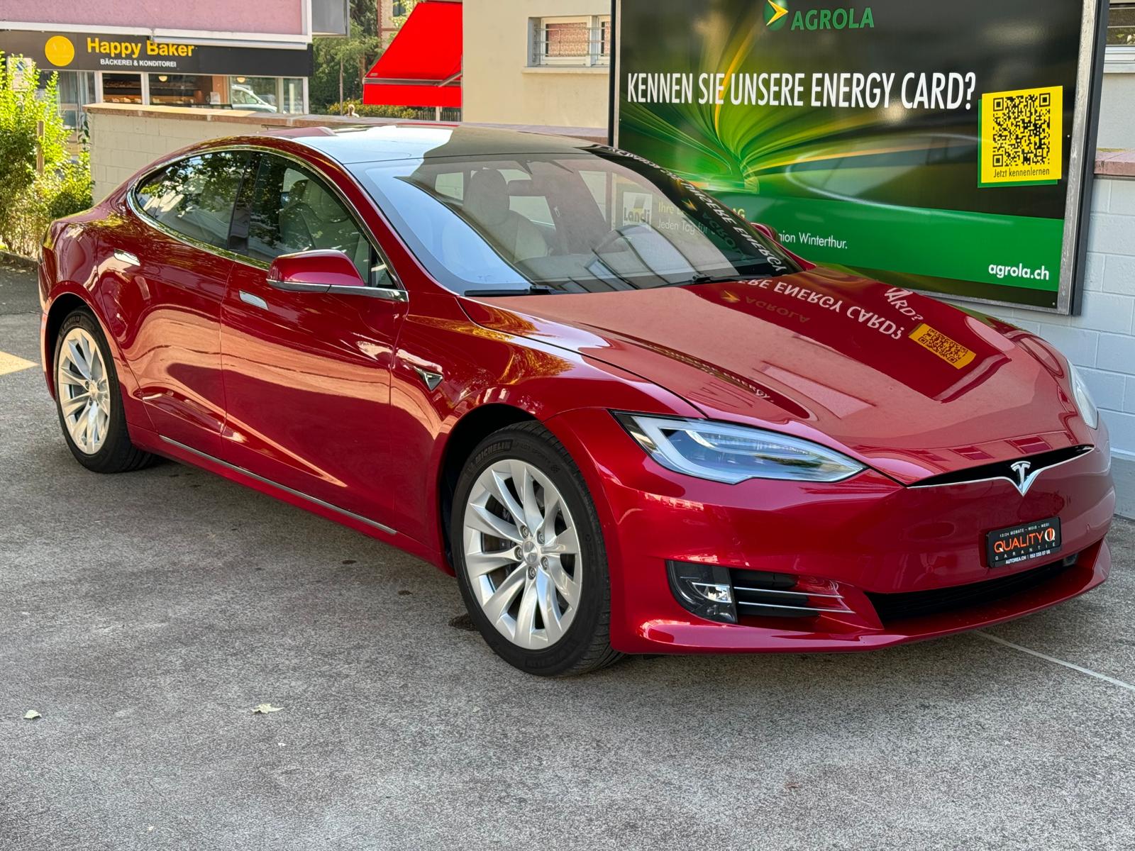 TESLA Model S Long Range