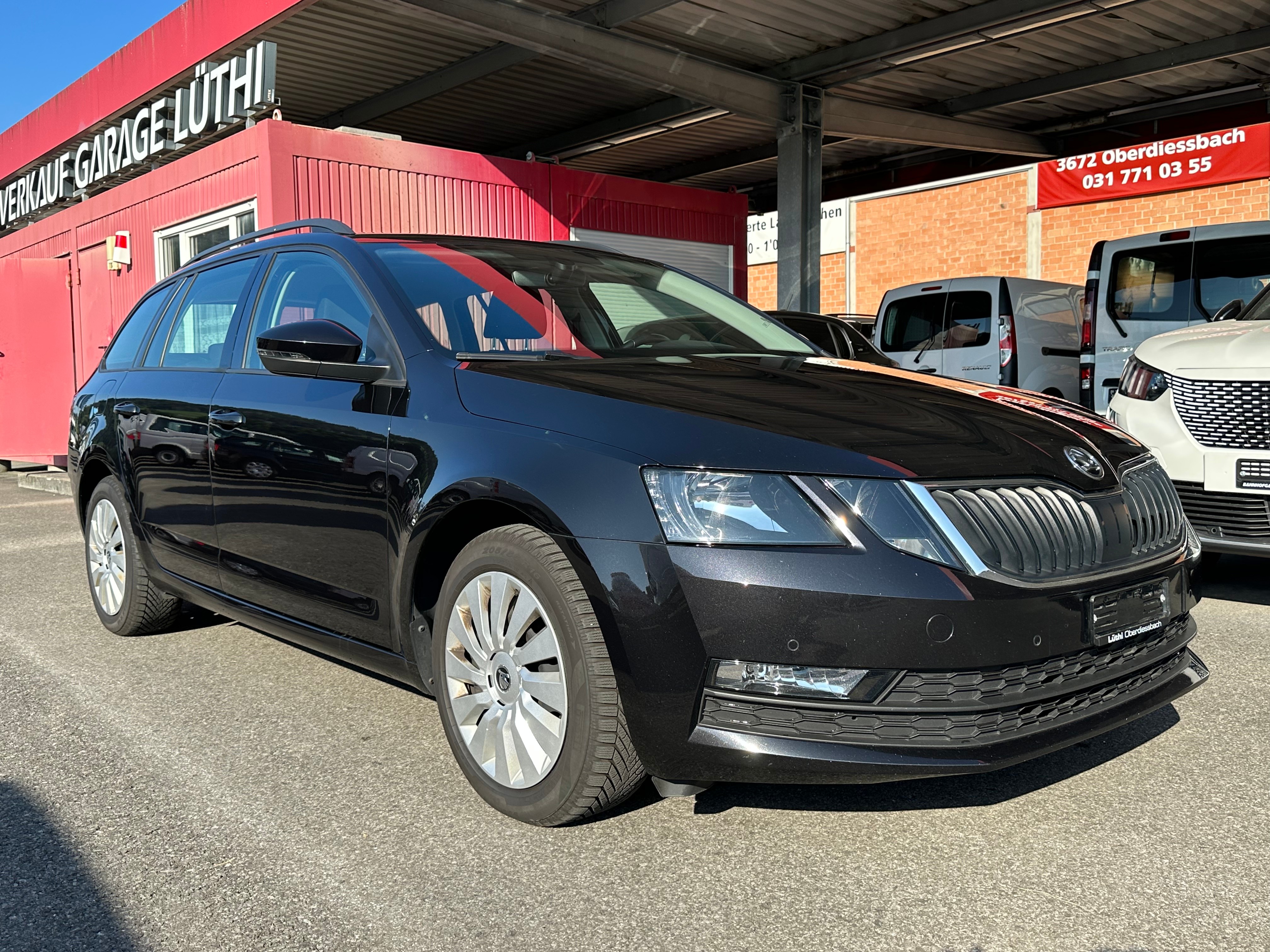 SKODA Octavia Combi 1.6 TDI Ambition DSG