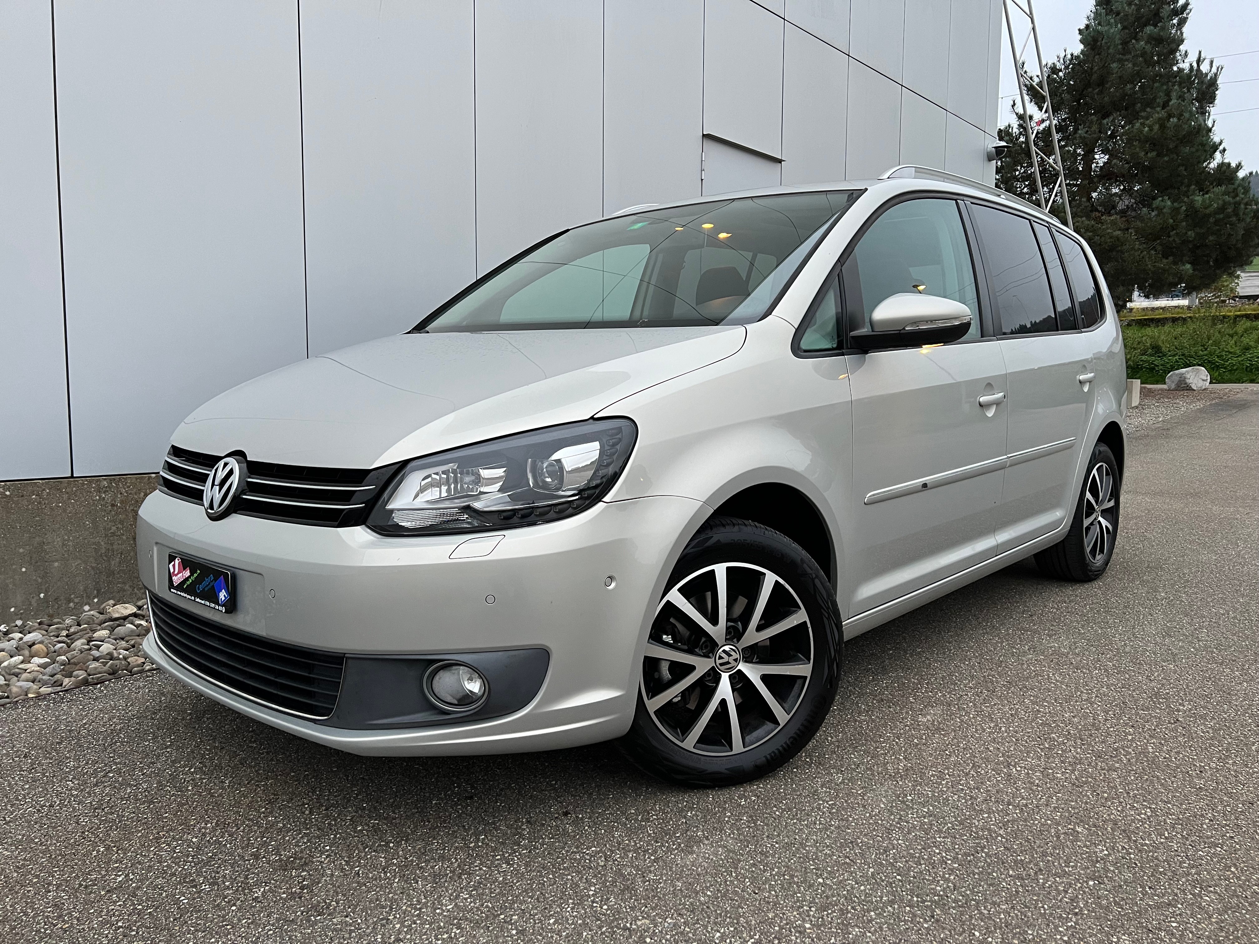 VW Touran 1.4 TSI Highline DSG