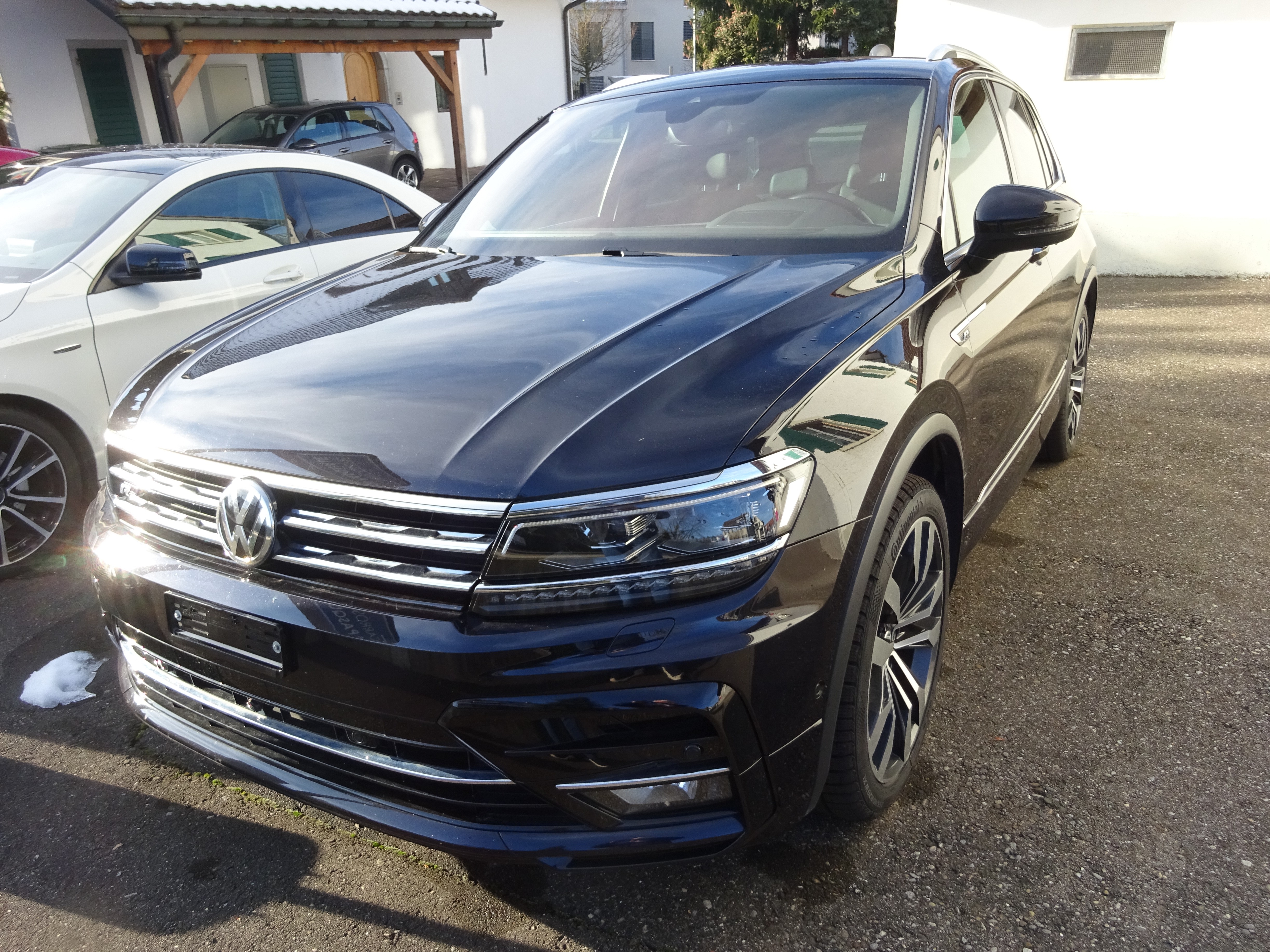 VW Tiguan 2.0 TSI 4 Motion R-Line DSG