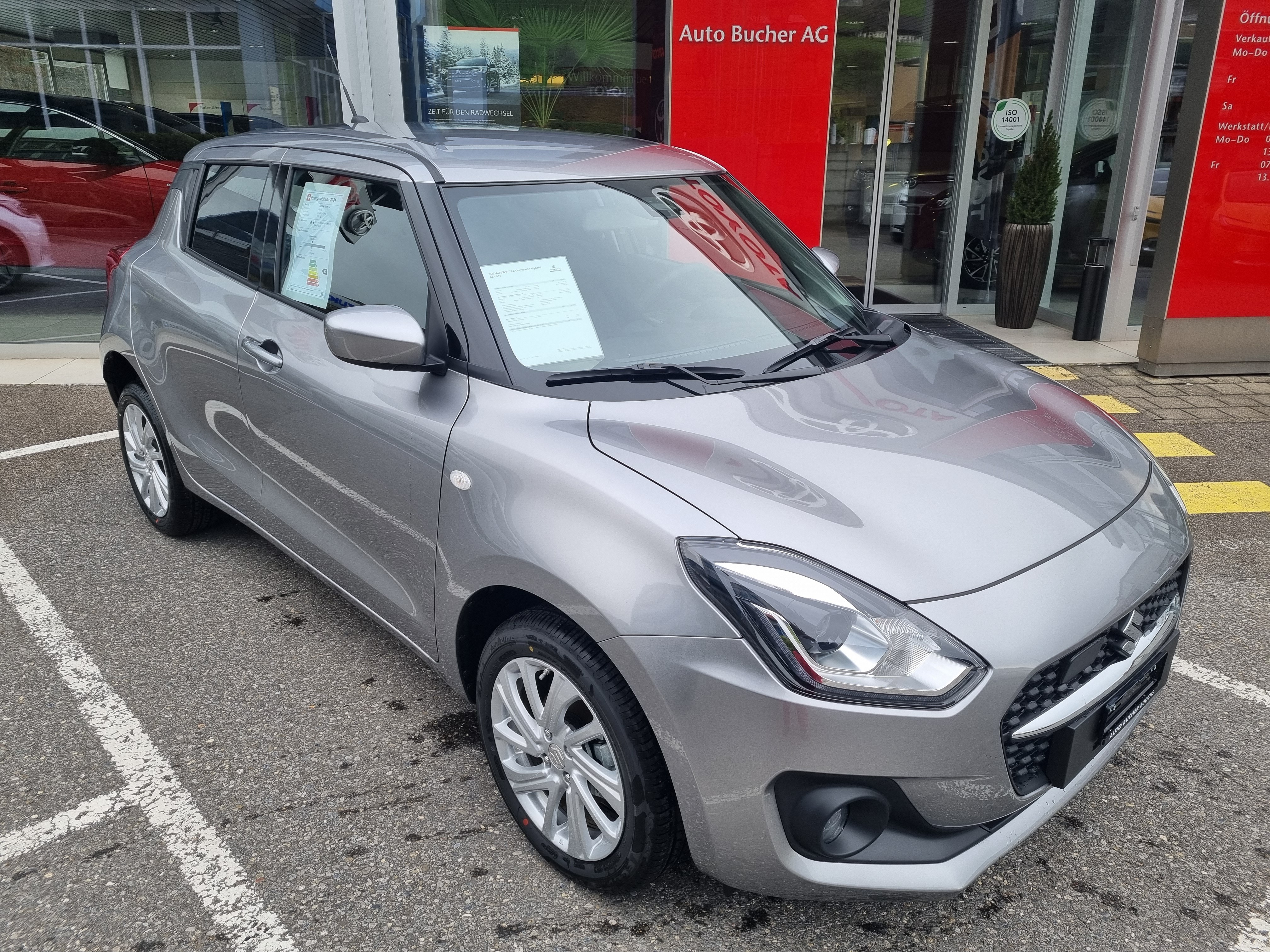 SUZUKI Swift 1.2 Compact + 4x4 Hybrid