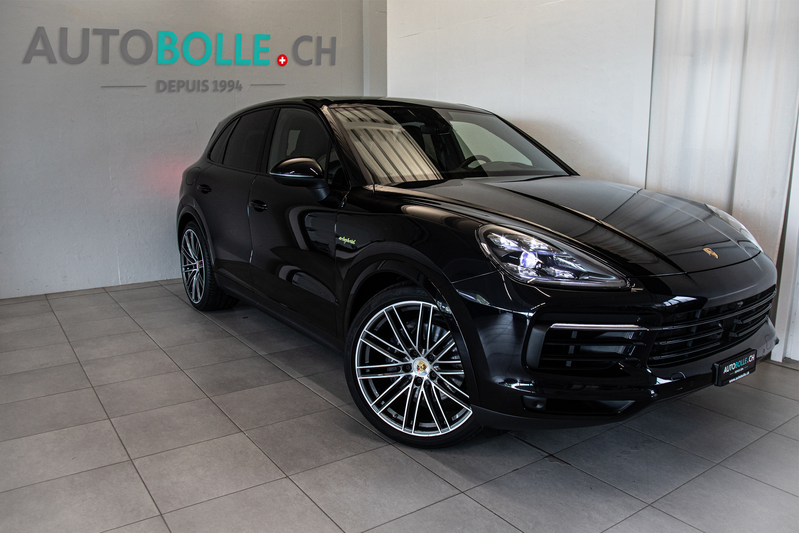 PORSCHE Cayenne E-Hybrid