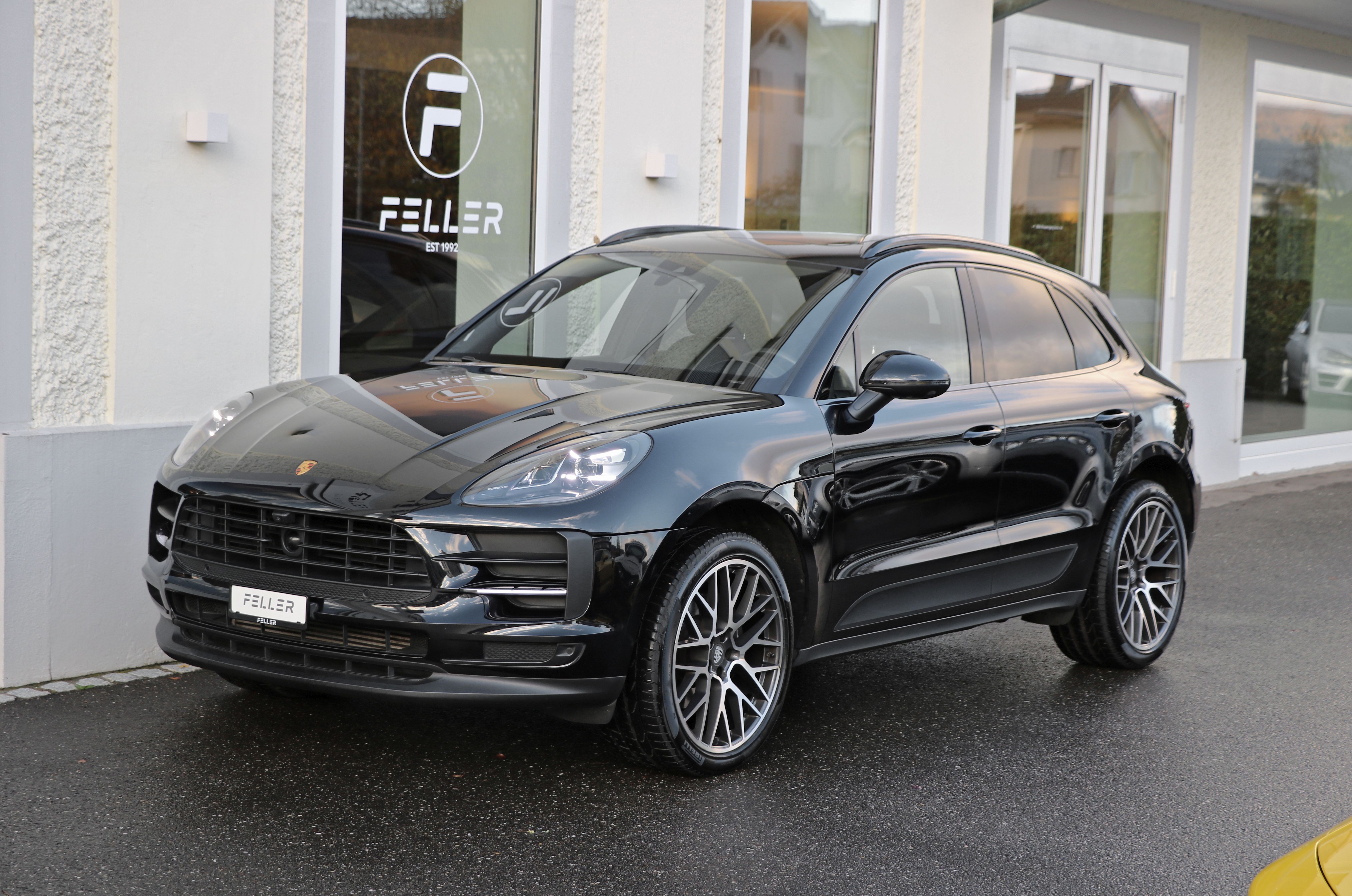 PORSCHE Macan PDK