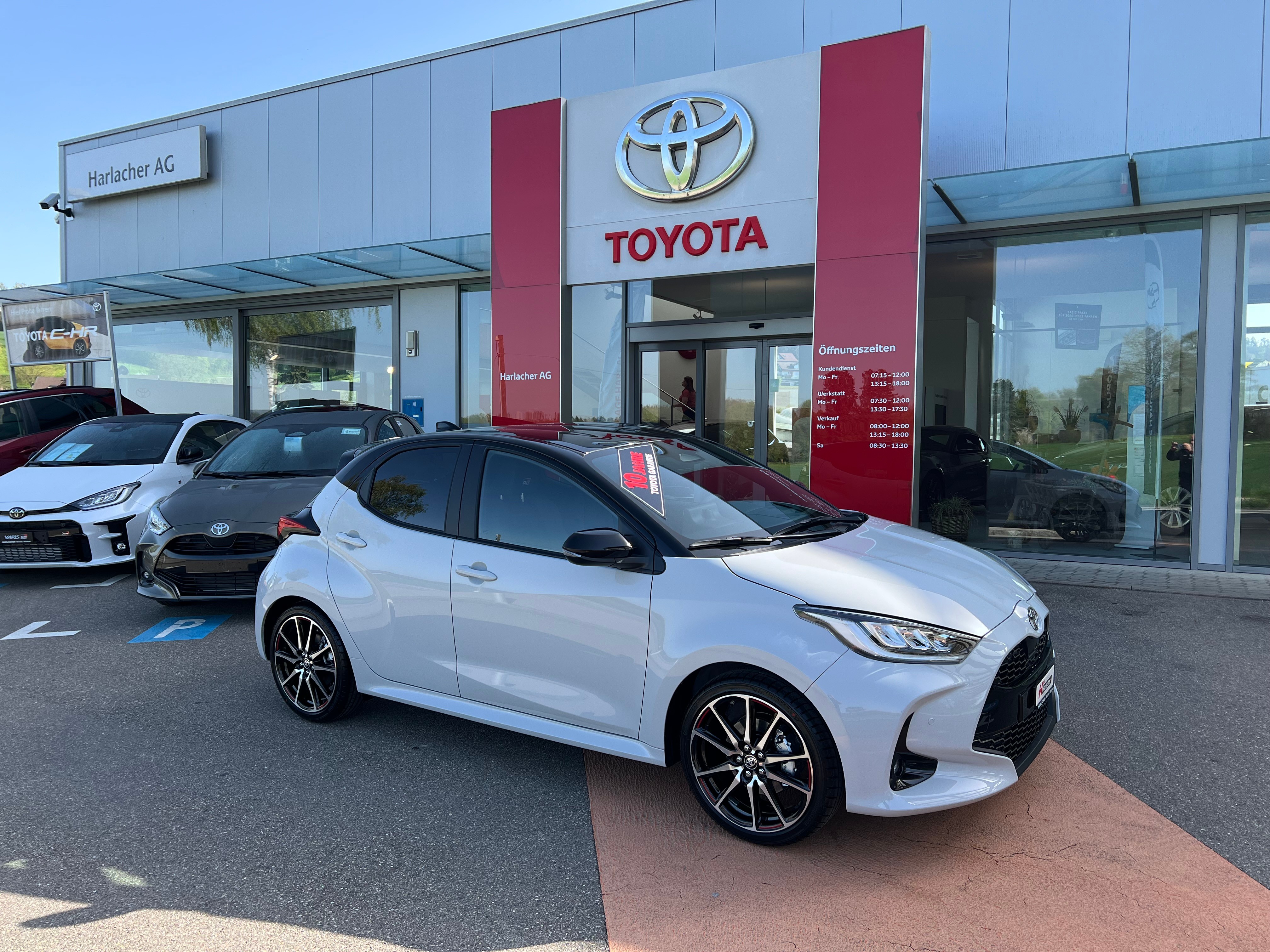 TOYOTA Yaris 1.5 GR Sport e-CVT