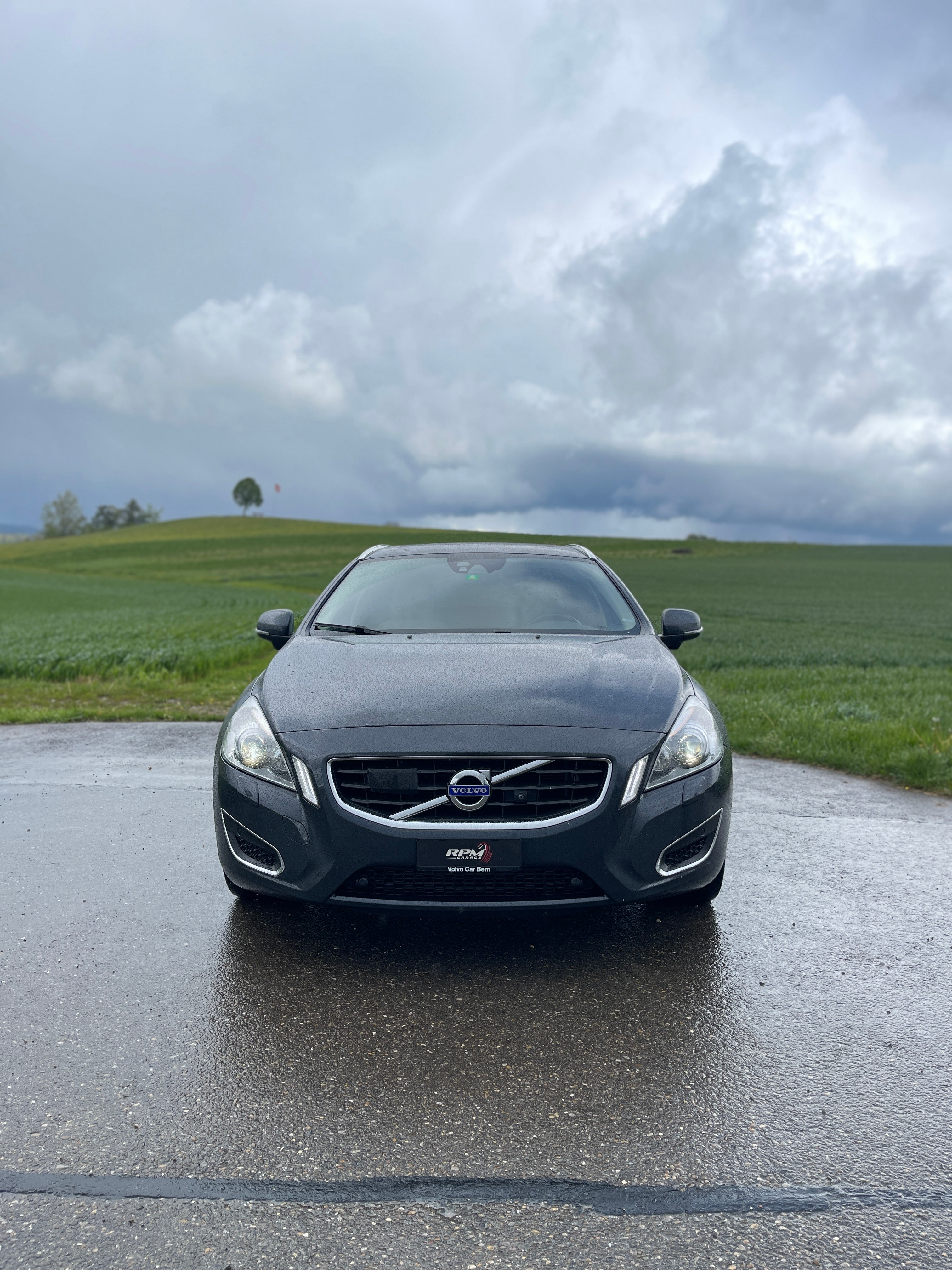 VOLVO V60 D5 AWD Summum Geartronic