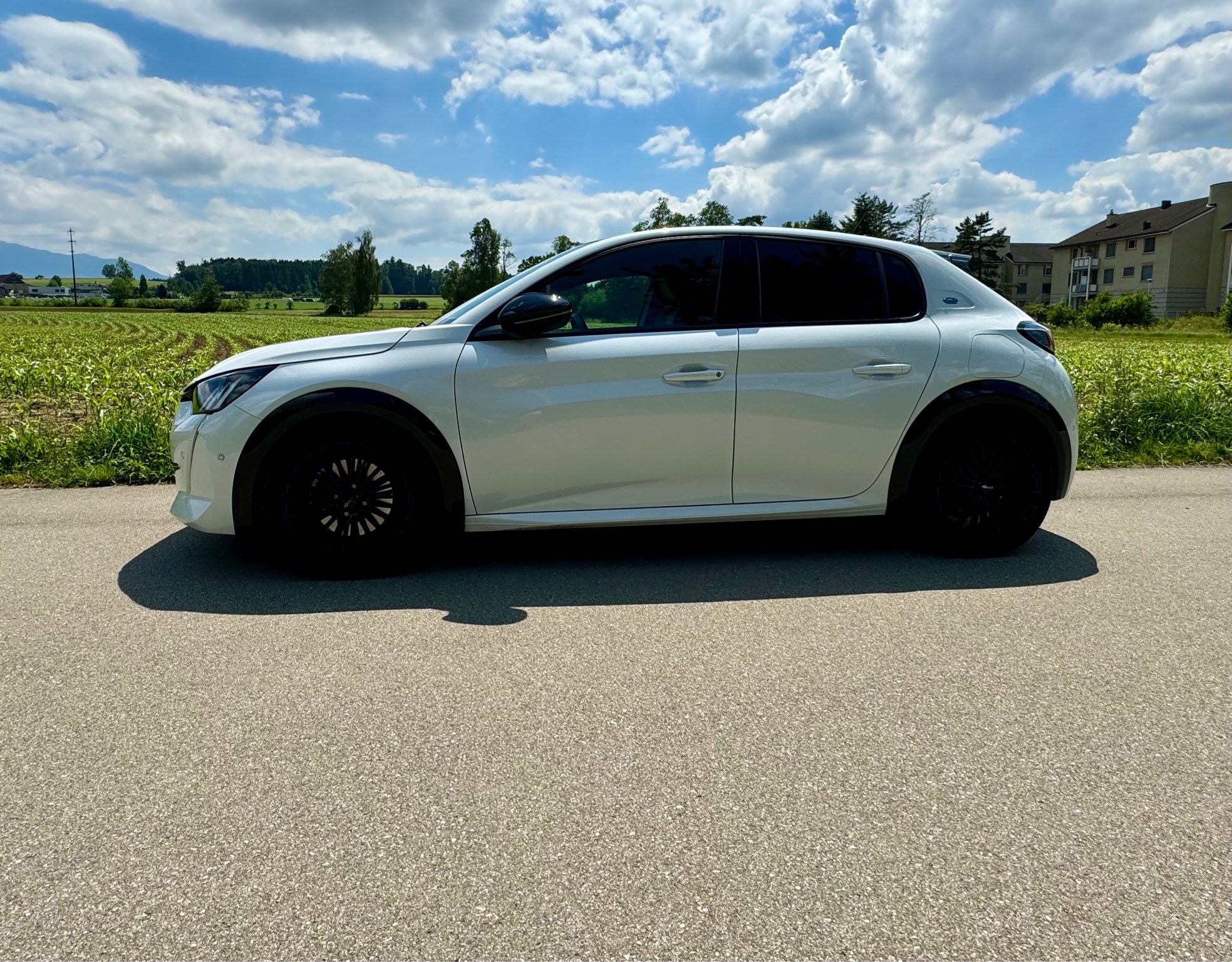 PEUGEOT 208 Elektrik GT Pack