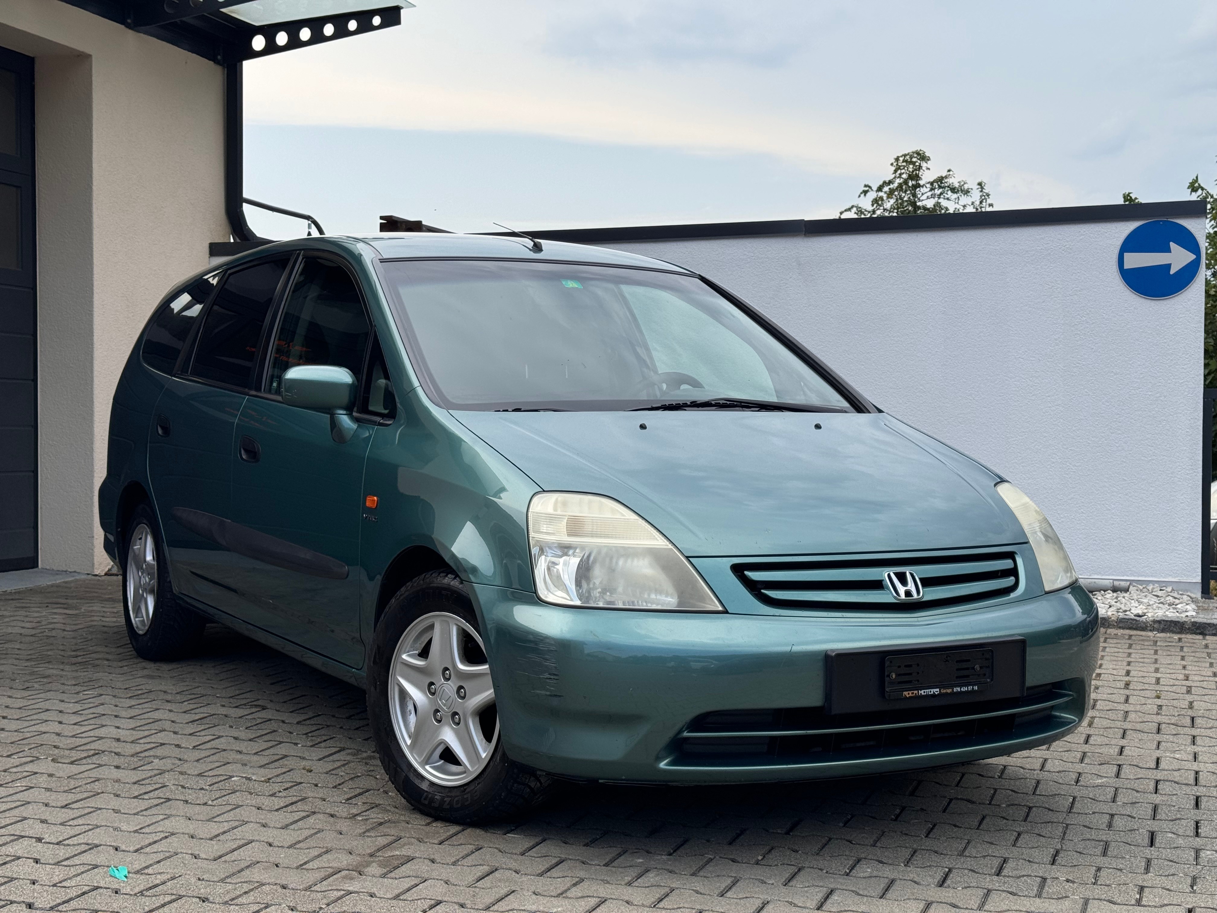 HONDA Stream 1.7i LS