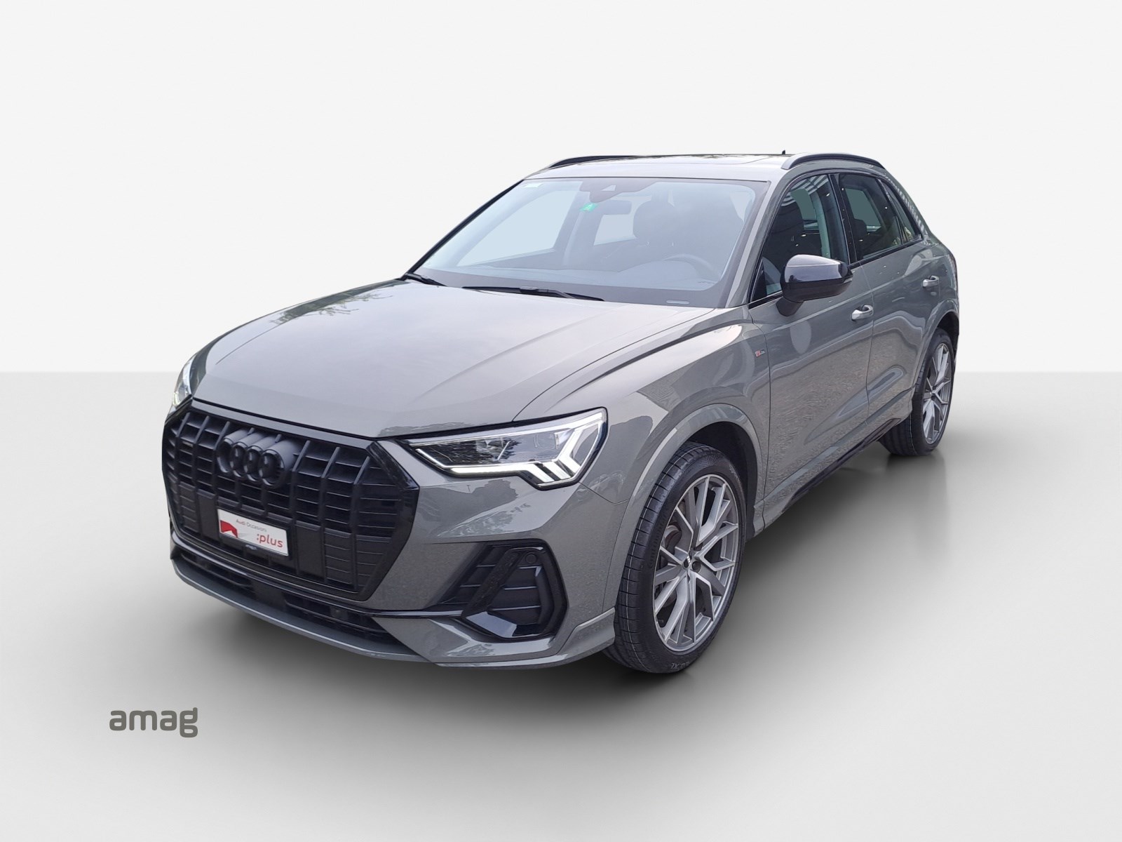 AUDI Q3 40 TDI S line quattro S-tronic