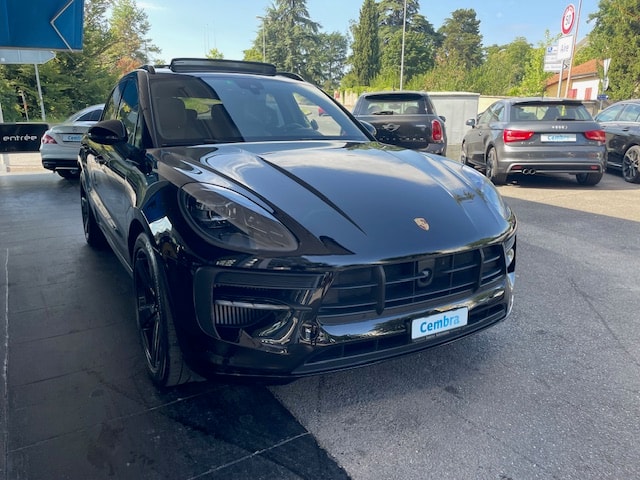 PORSCHE Macan GTS PDK