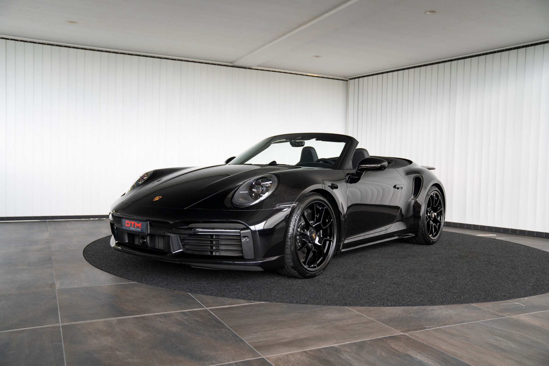 PORSCHE 911 Turbo S Cabriolet PDK